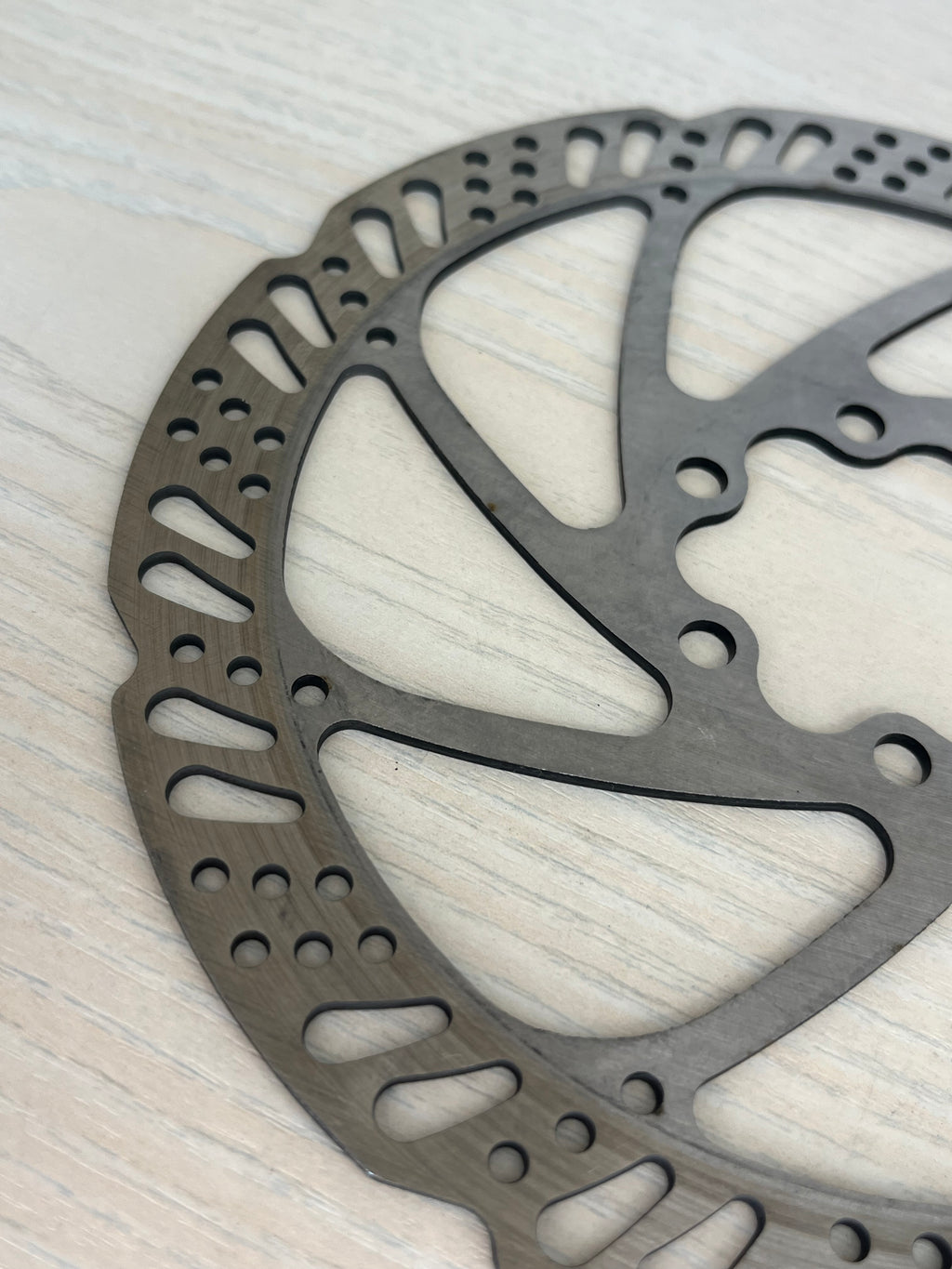 TEKTRO 160-24 Bike Disc Brake Rotor 160mm 6-Bolt – Very Good Condition