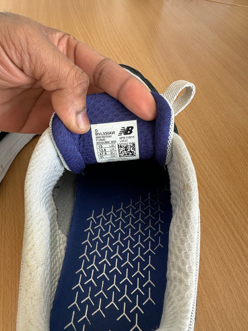 New Balance 990v2 Sneaker Weiß/Blau, Gr. 42 – sehr guter Zustand
