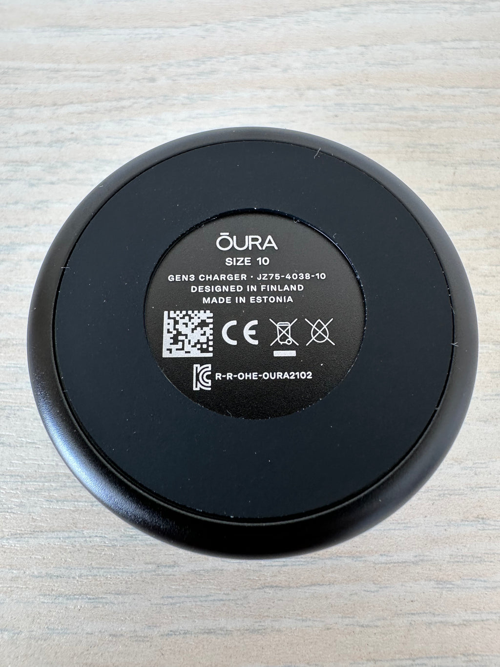 Oura Ring Gen 3 Horizon Stealth Größe 10 Smart Ring mit Ladegerät, Box, sehr gut