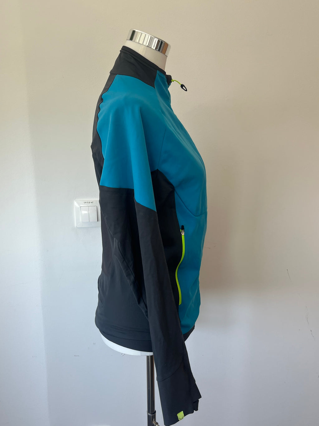 Dynafit Ride 3L Softshell Cycling Jacket – Men’s M (EU 48), Blue/Black, Very Good