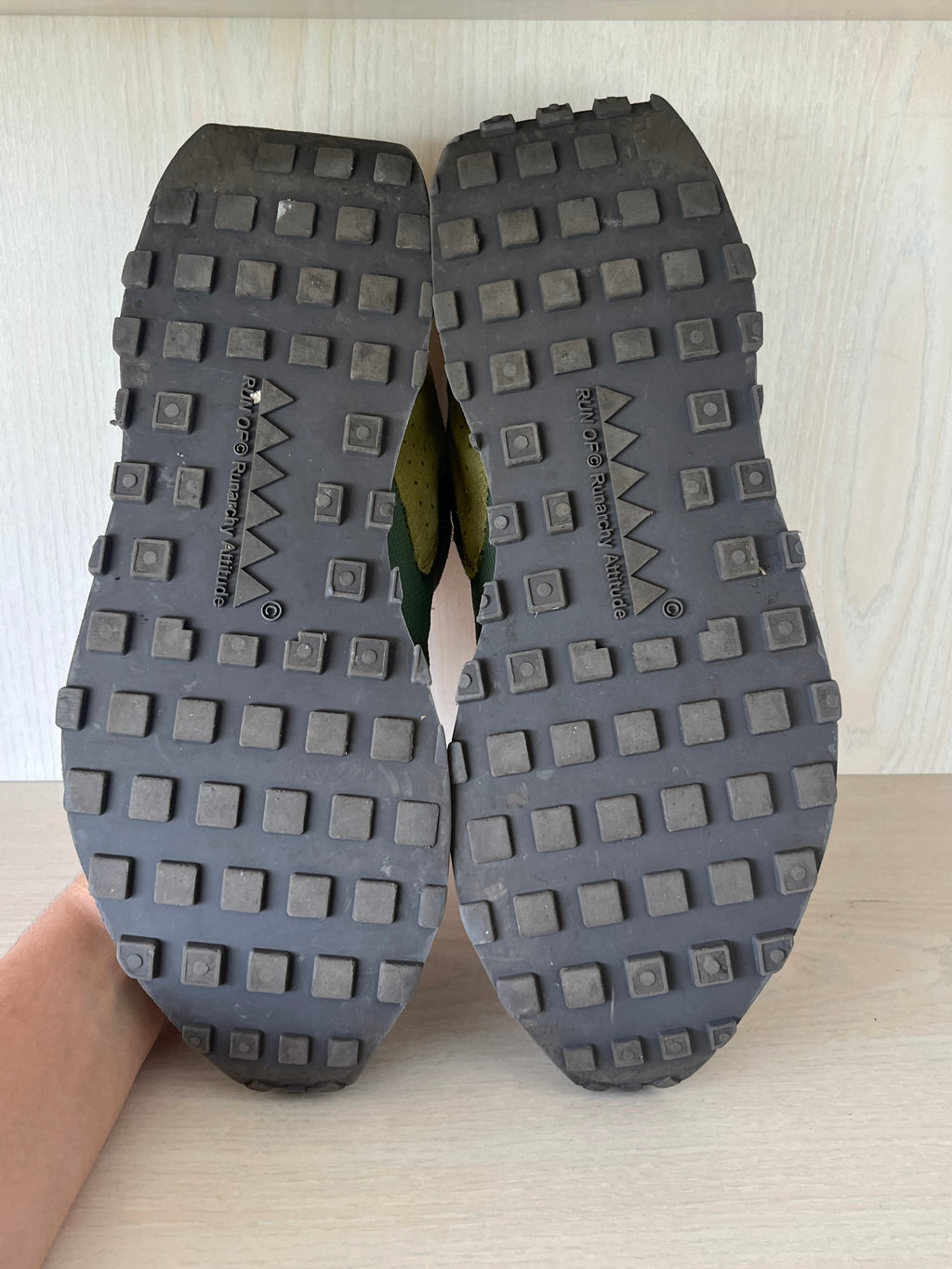 RUN OF Model X Sneakers – Grün/Orange, EU 46, Guter Zustand