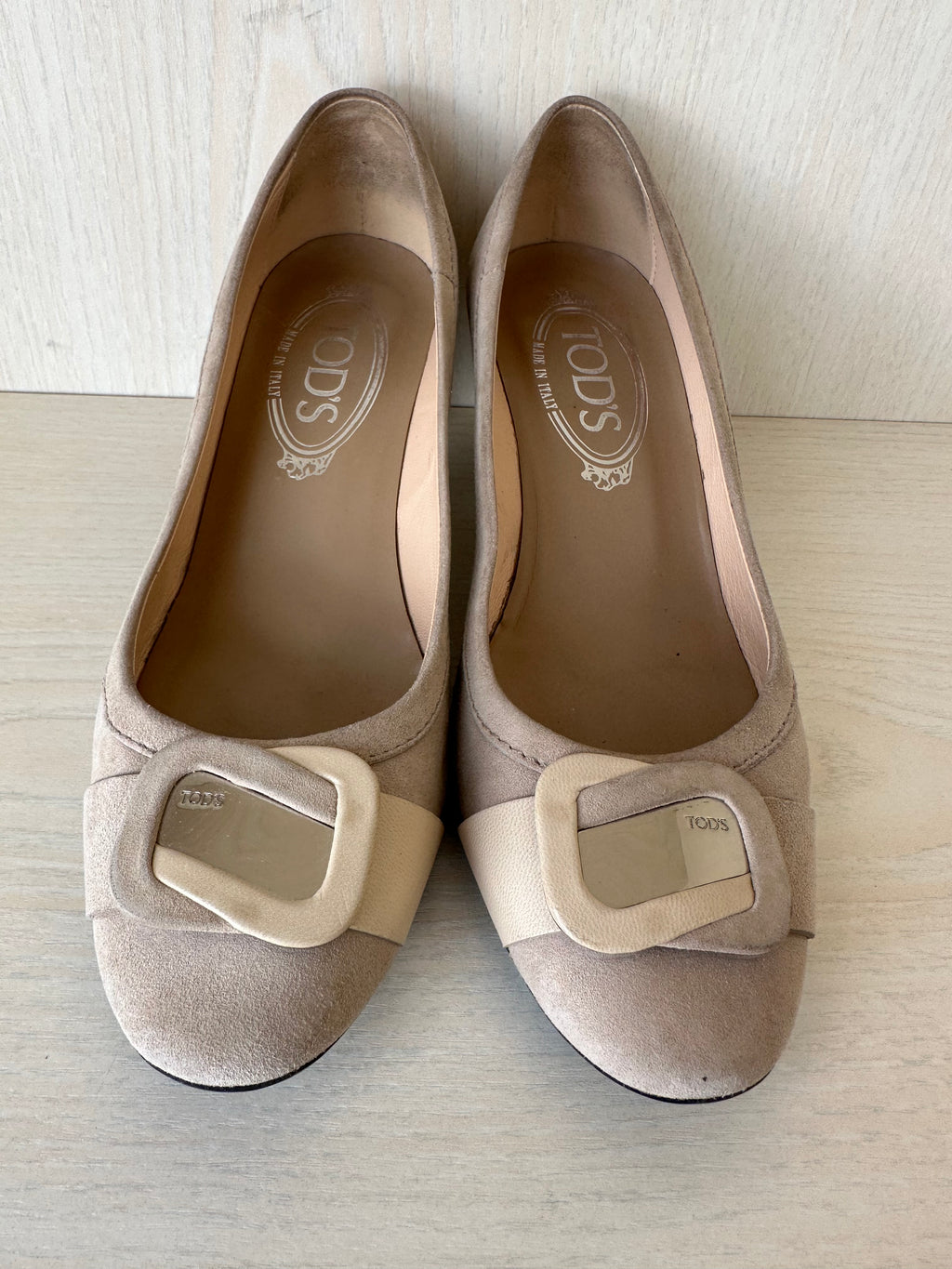Tod's Damen Pumps Wildleder Schnalle Beige EU 35 Gut