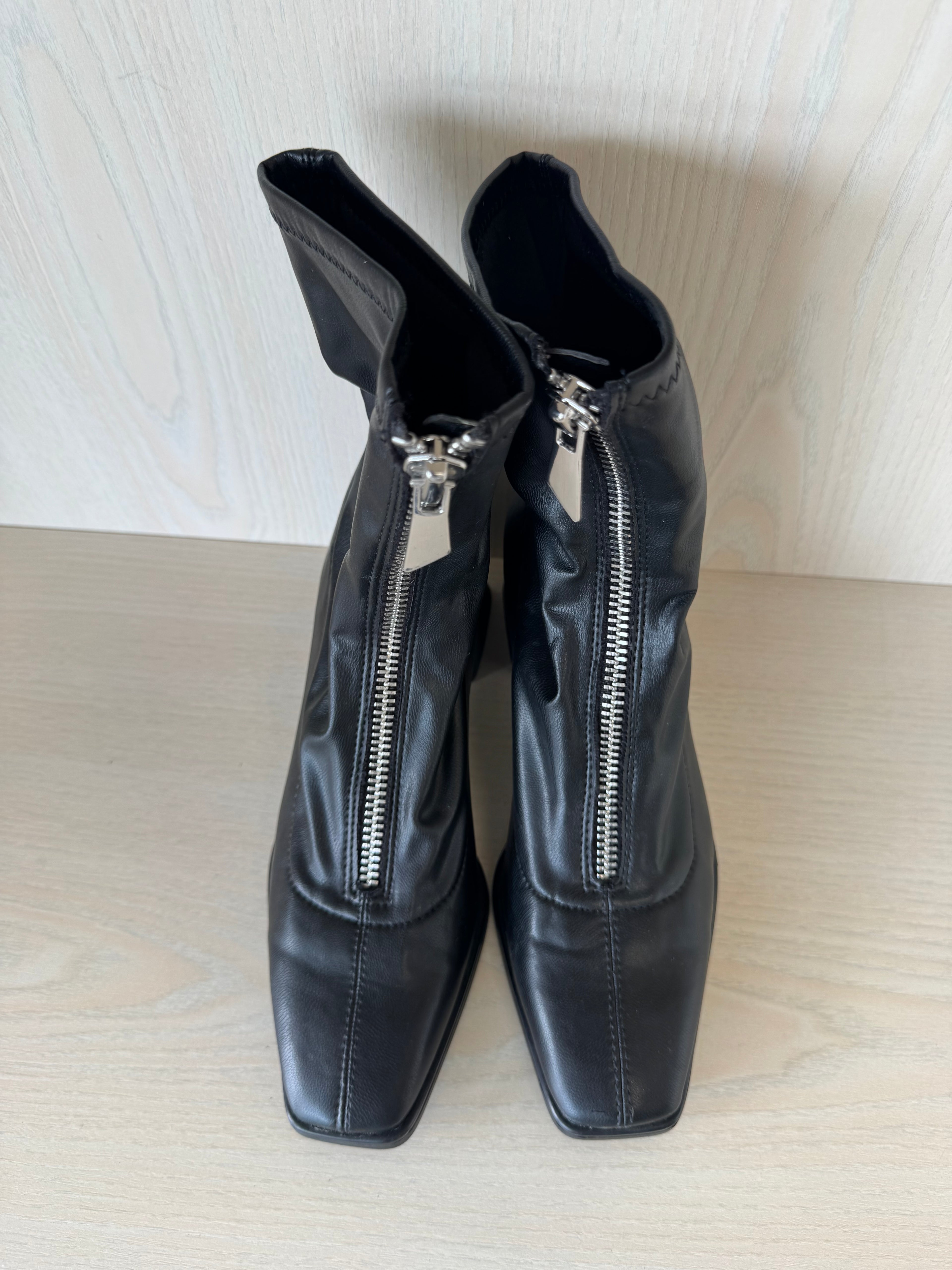 Stradivarius Black Front-Zip Ankle Boots, EU 38, Very Good Condition