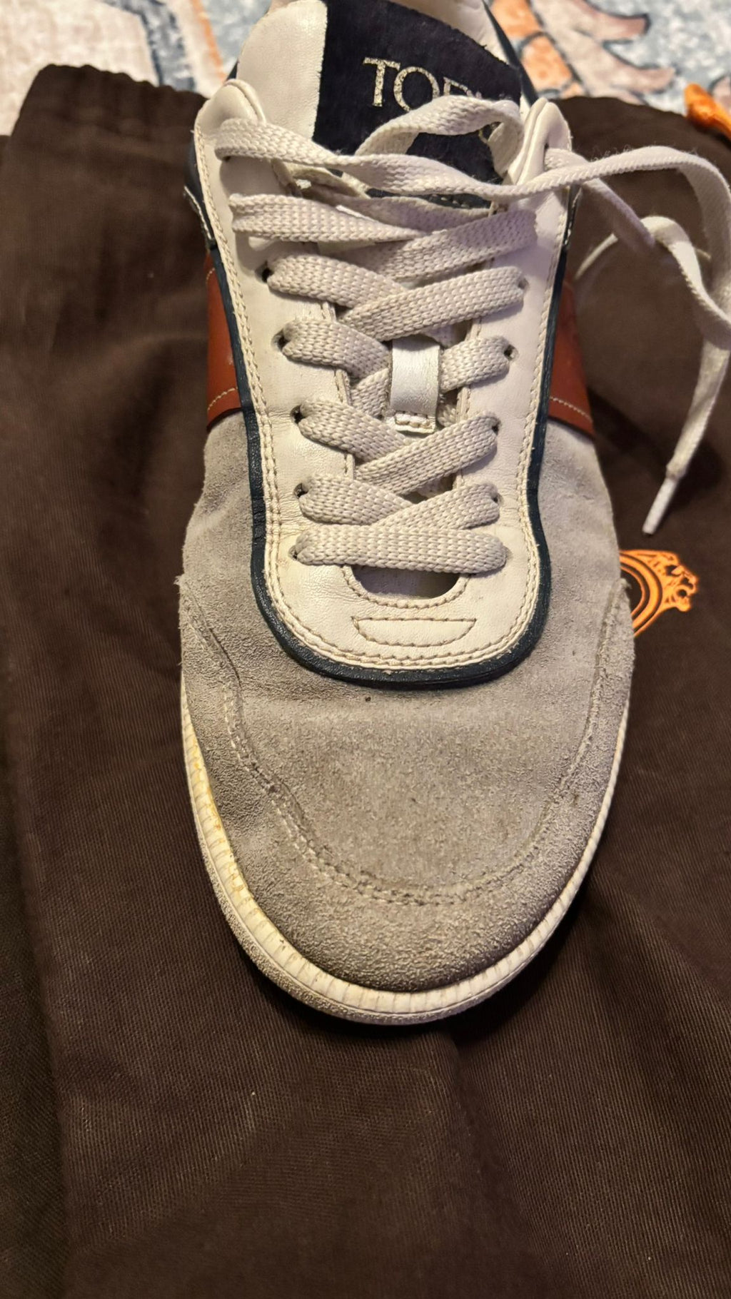 Tod’s Leder/Wildleder Sneaker Grau-Blau-Rot EU 41.5 mit Dustbags, Zustand: Stark genutzt