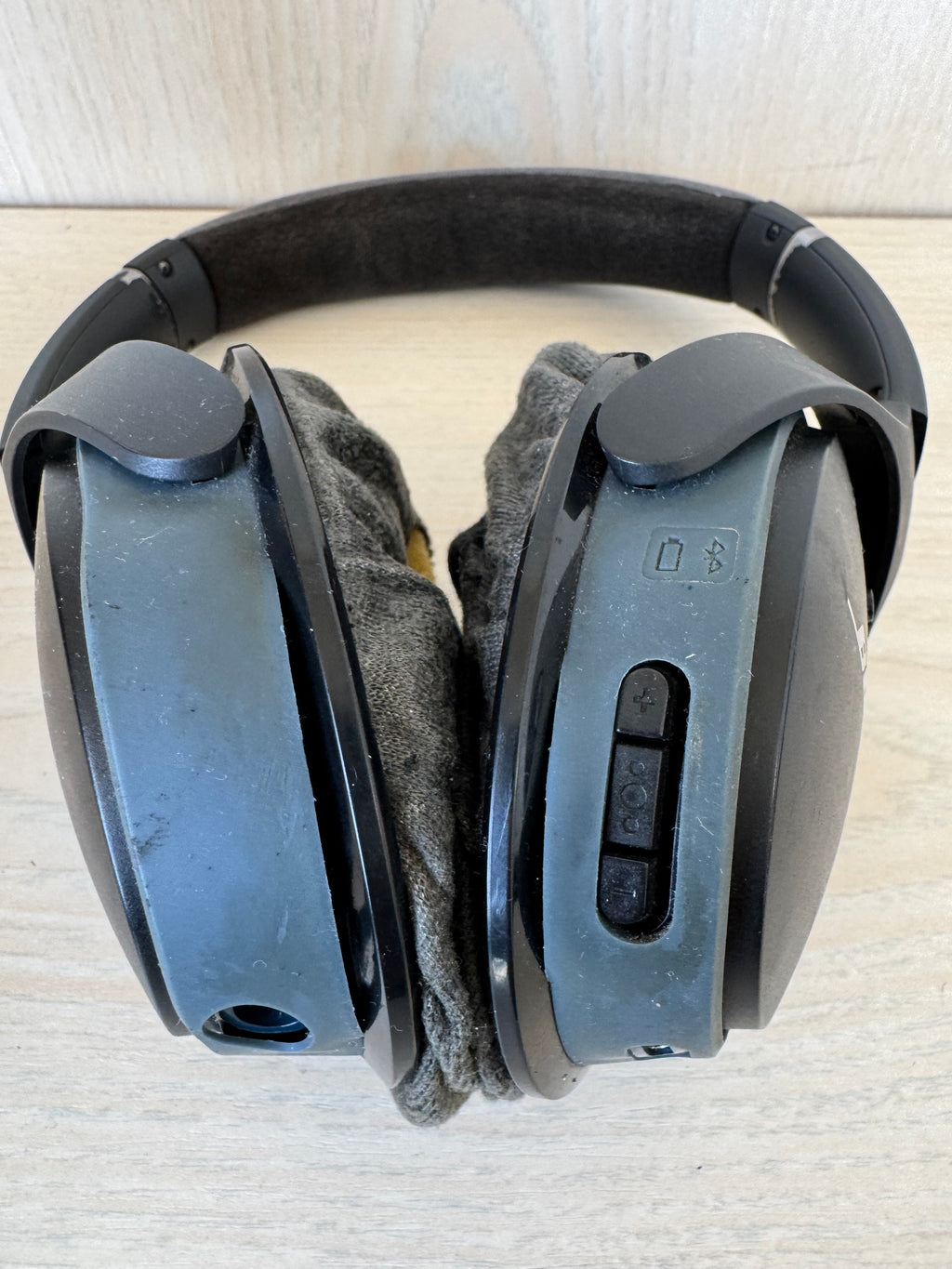 Bose SoundLink Around-Ear II Wireless Kopfhörer Schwarz (Ohne Kabel, Zustand: Schlecht)