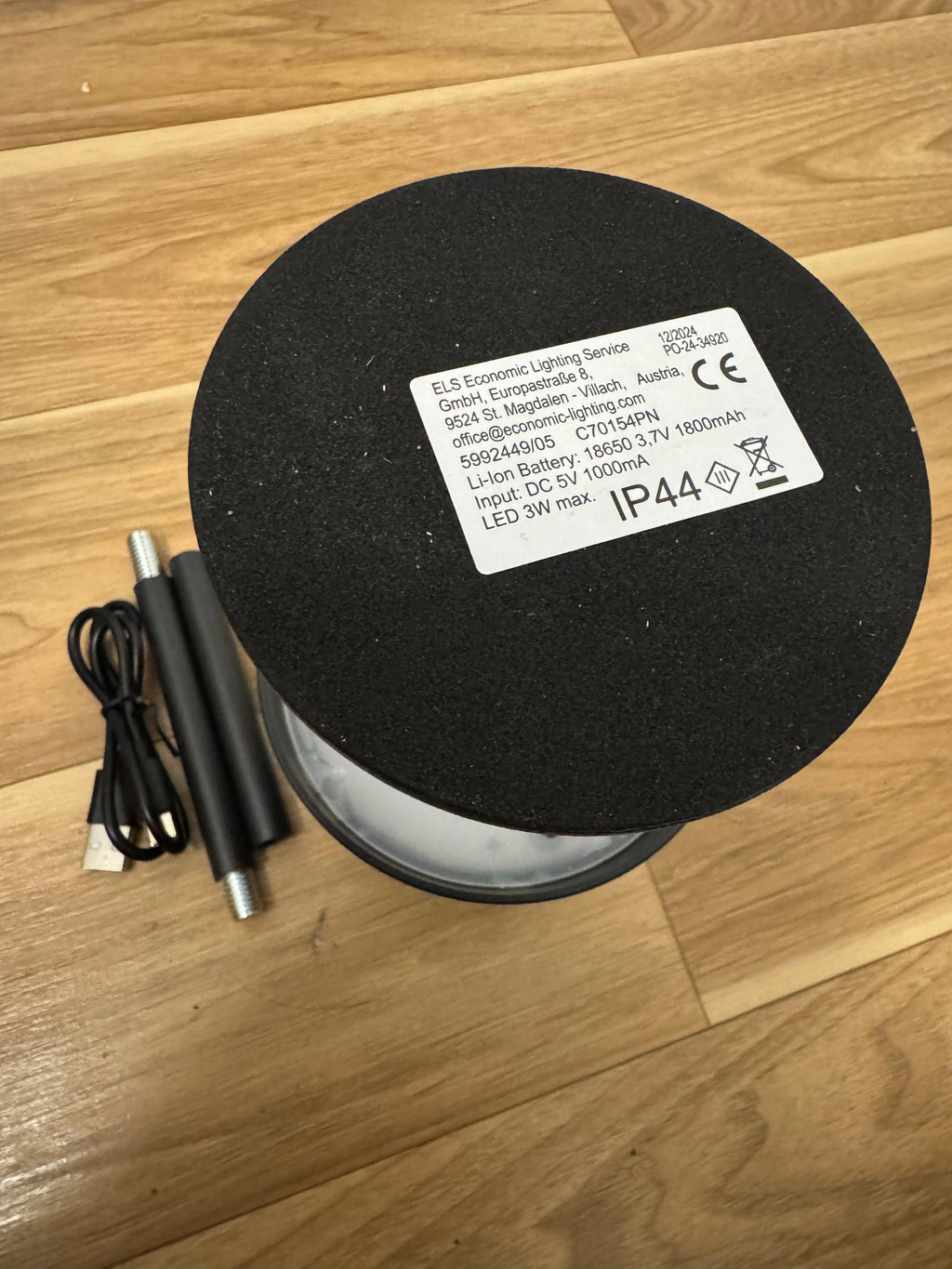 Like New Nolight Palermo LED Table Lamp, Black, 27-36cm, Rechargeable, Touch Dimmer
