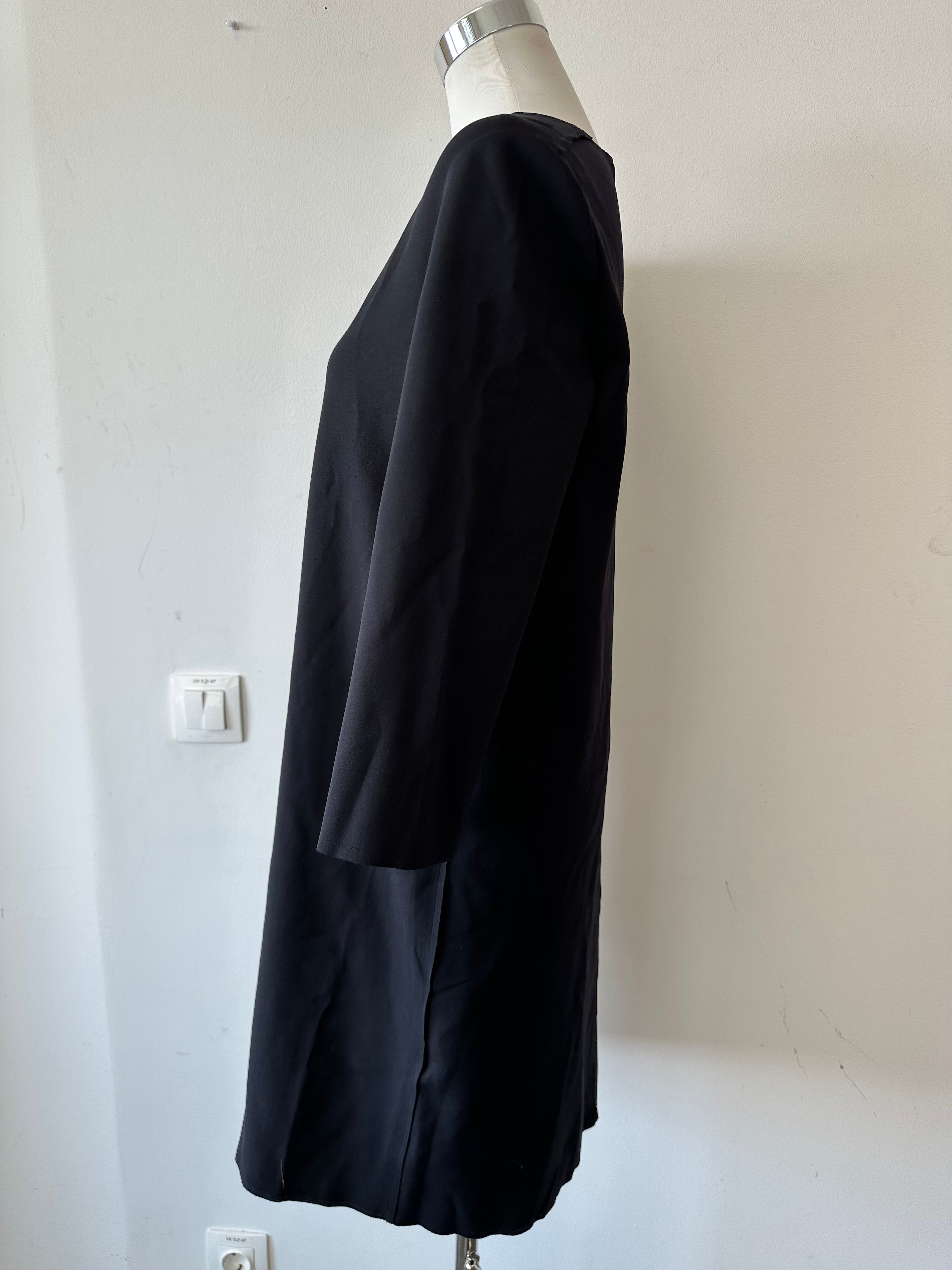 THE ROW „Escher“ Kleid, Größe M, Schwarz, Guter Zustand, Minimalistisch