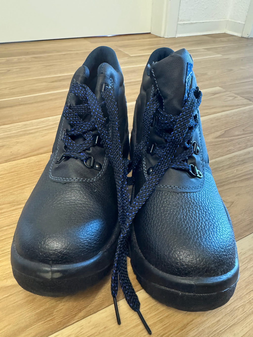 Burgia Sauerland S3 Sicherheitsstiefel BS42112, Gr. 40, Schwarz/Blau, neuwertig
