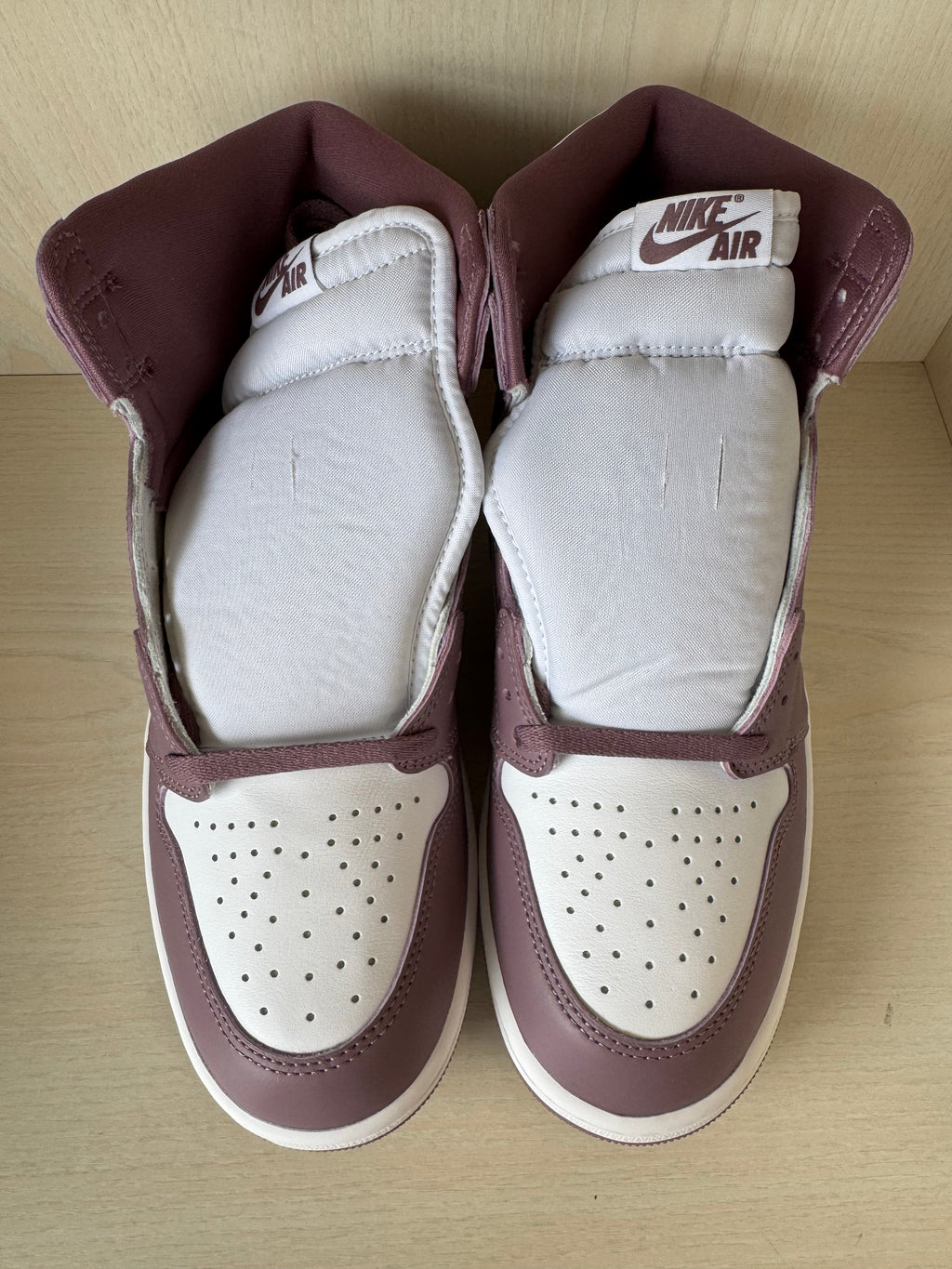Nike Air Jordan 1 High OG Sky J Mauve – EU 44.5 – Neu mit Box