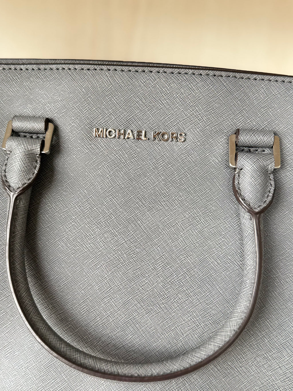 Michael Kors Selma Medium Satchel, Graphite Grey, Very Good Condition, 32cm