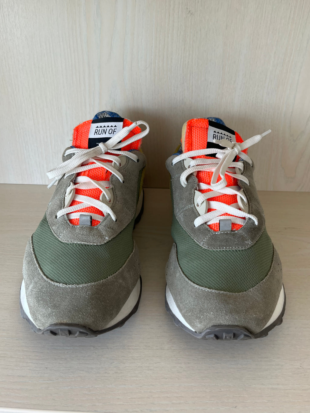 RUN OF Model X Sneakers – Grün/Orange, EU 46, Guter Zustand