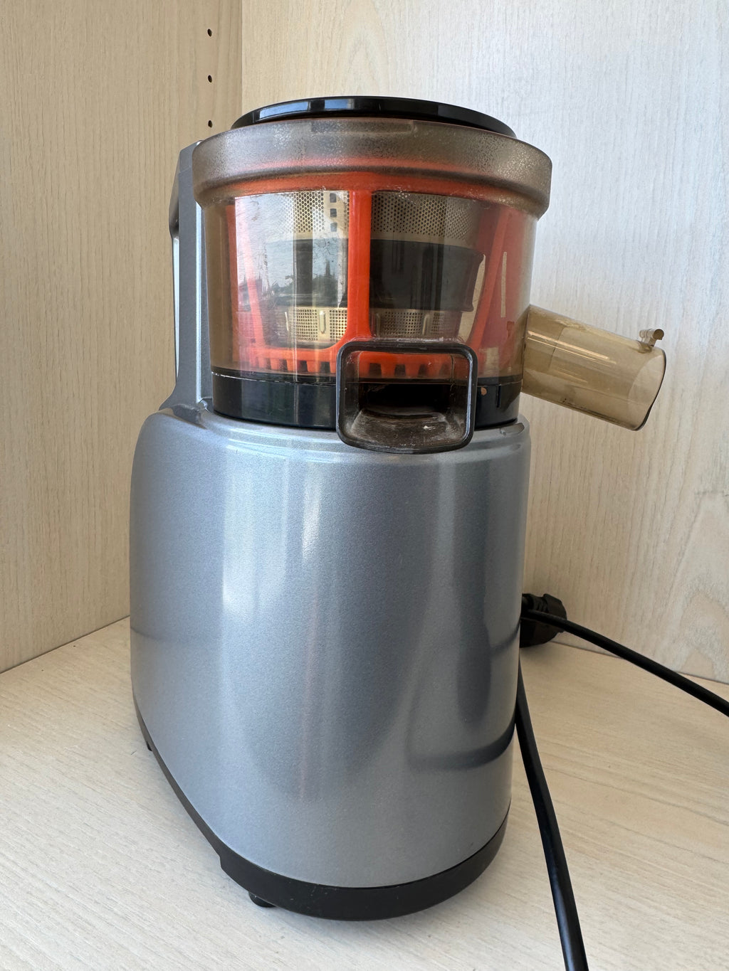 AMZCHEF ZJ5834 Slow Juicer 150W Silber/Schwarz mit Behältern, guter Zustand
