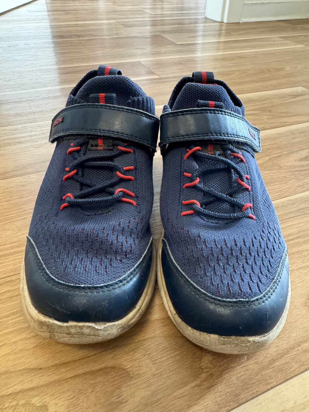 Geox Junior Spherica Sneaker EU 35 Navy – guter Zustand