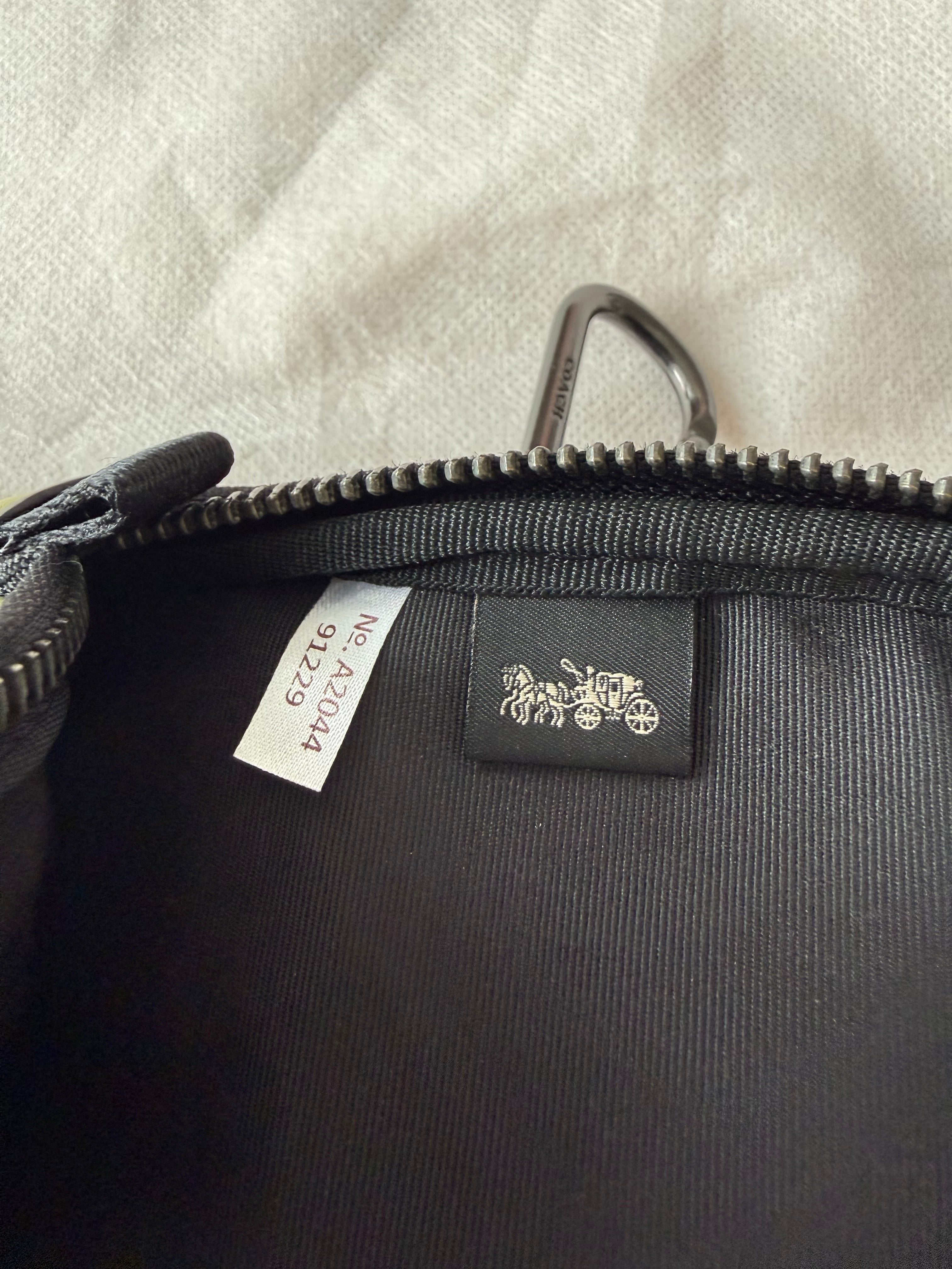 Coach Hybrid Leder Patch Pouch – Grün Multi, Klein, Sehr Gut