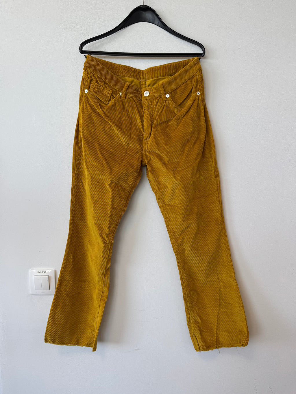 Nine in the Morning Cordhose Gold W28, guter Zustand