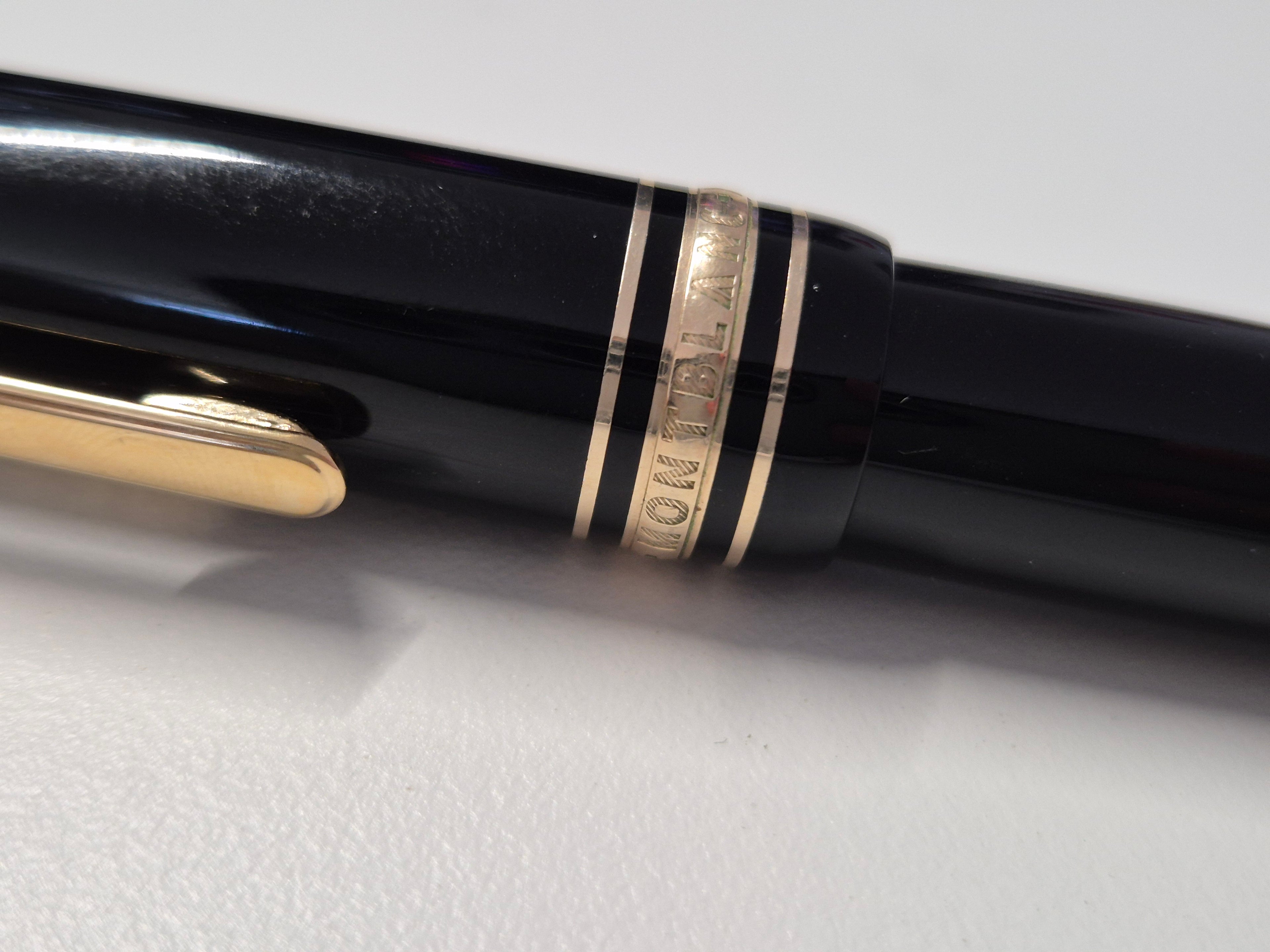 Montblanc Meisterstück 146 Füllfederhalter Schwarz Gold 14K Feder 14cm
