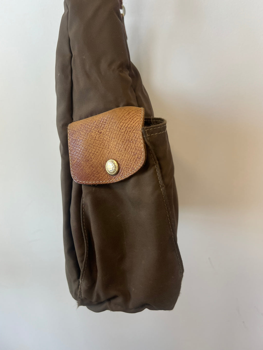 Longchamp Le Pliage Hobo/Crossbody, Medium, Nylon, Khaki/Cognac, Used Condition