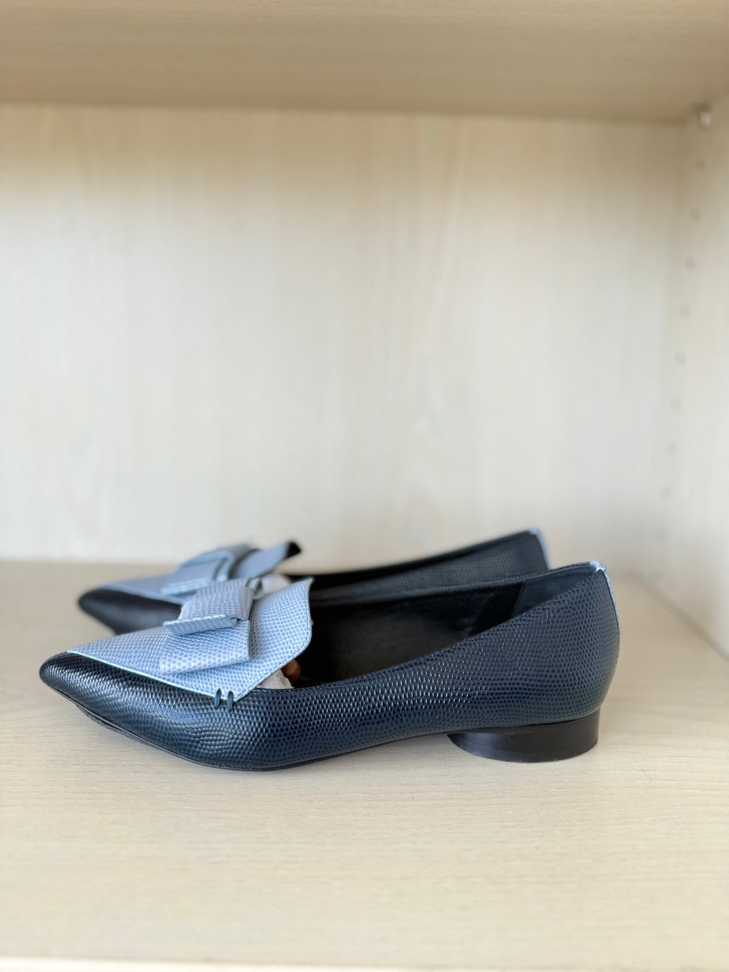 Erdem x Nicholas Kirkwood Bow Loafers | Blue | EU 37.5 | Leather | Very Good