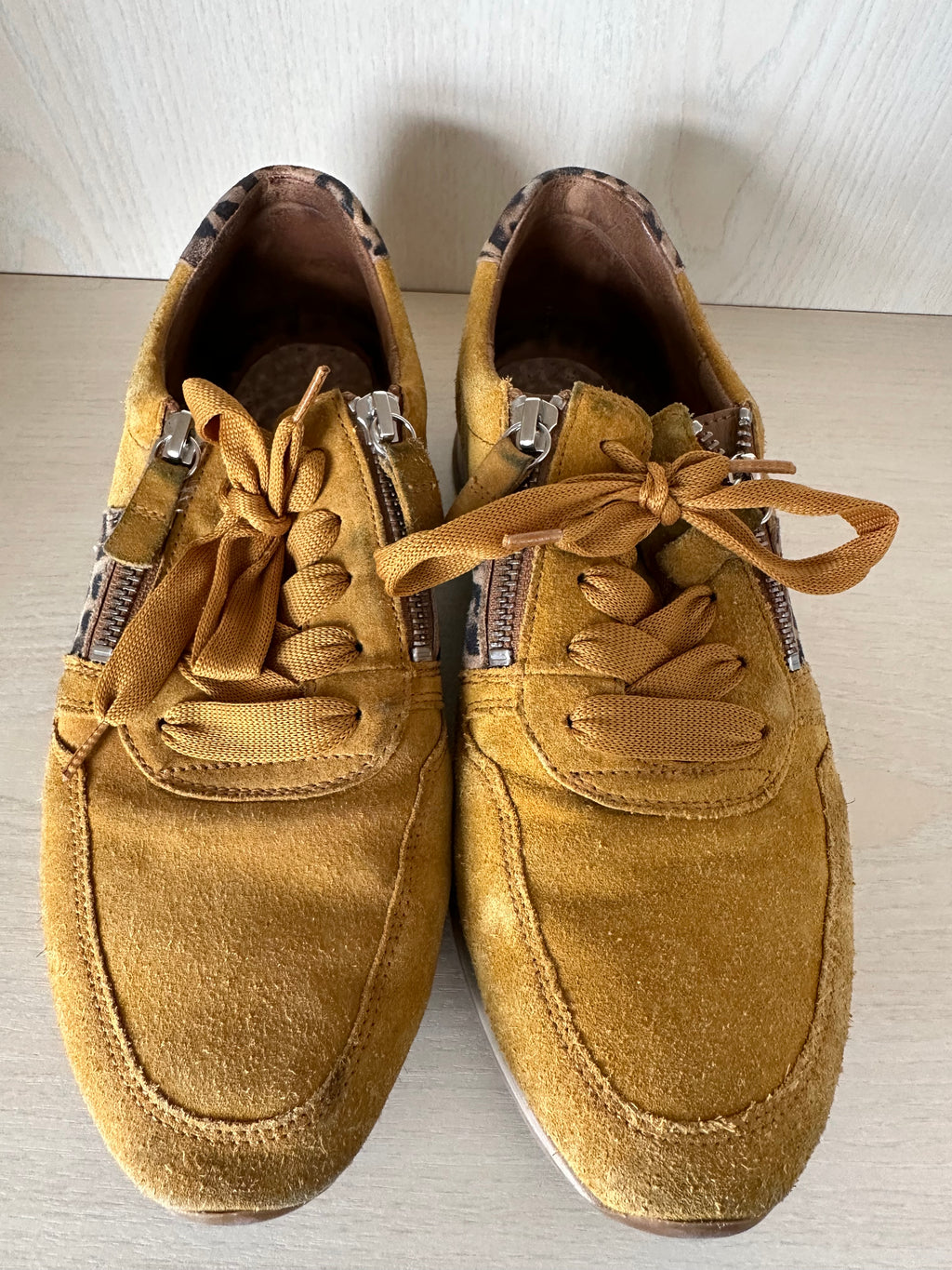 Gabor Lulea Sneaker – Yellow, Leopard Detail, EU 38, Normal Use