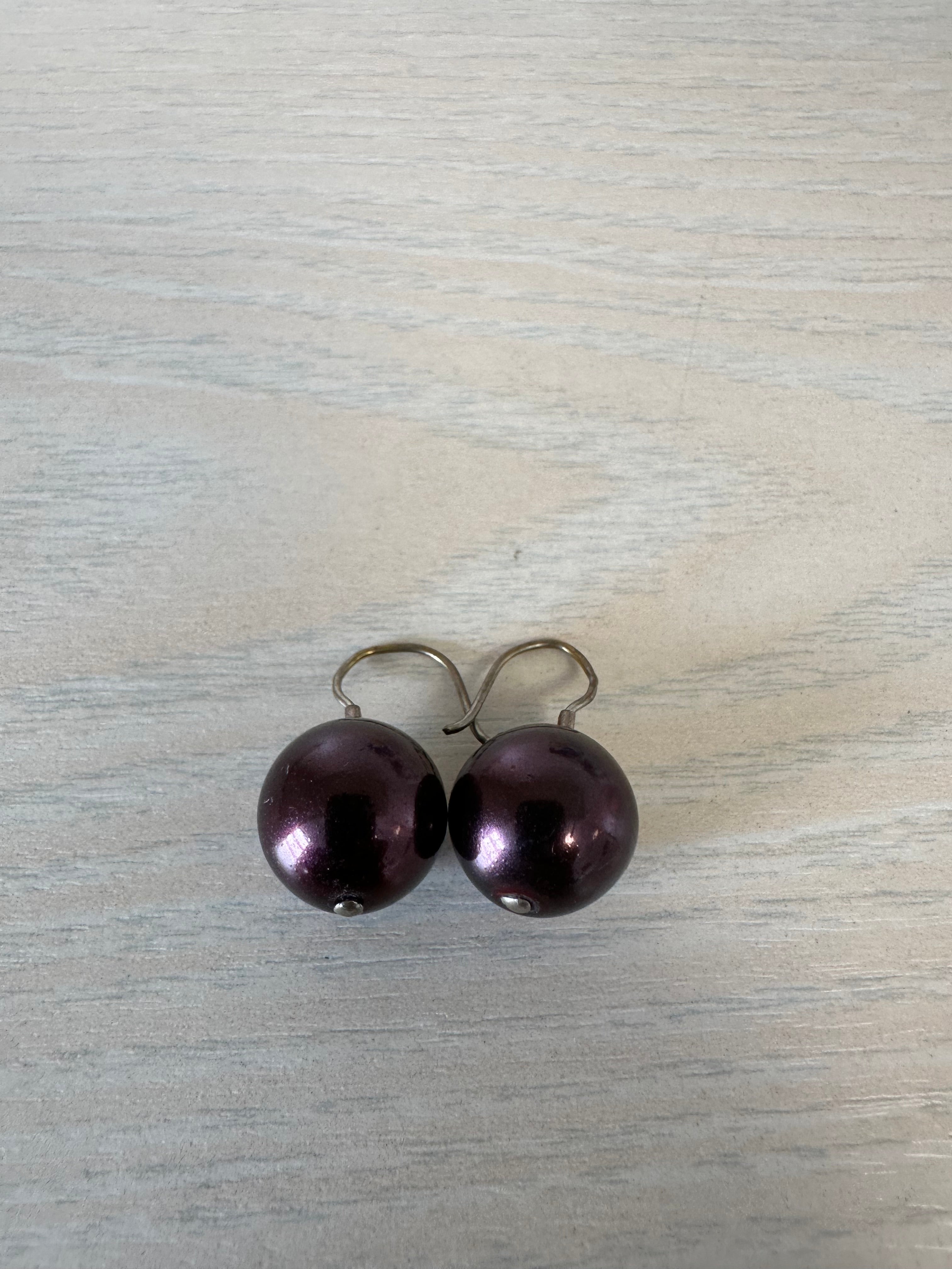 Vintage Lila Kugel-Ohrringe, ca. 2cm, Statement, guter Zustand