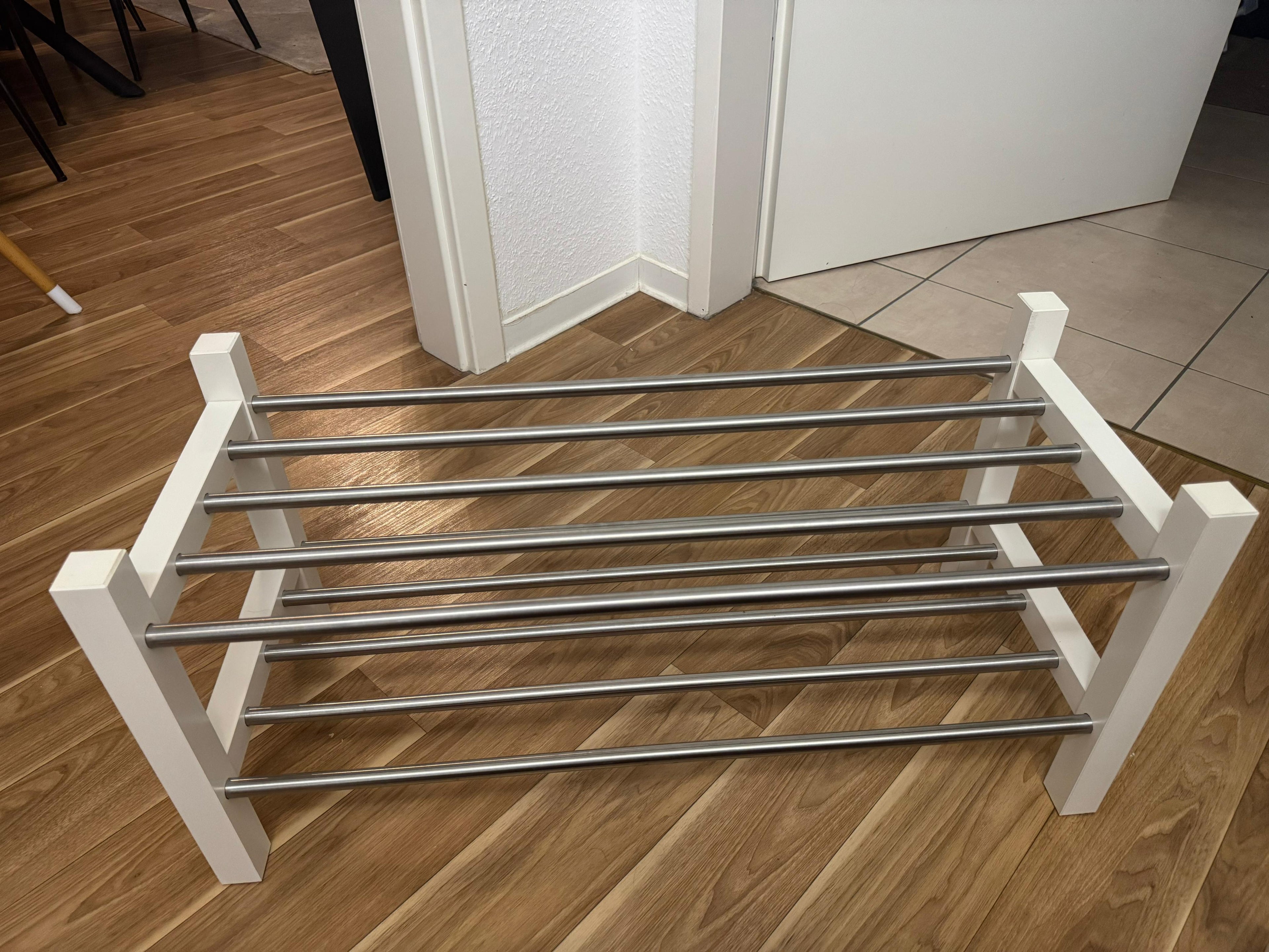 IKEA TJUSIG Shoe Rack, White, 81x32x37 cm, Very Good Condition