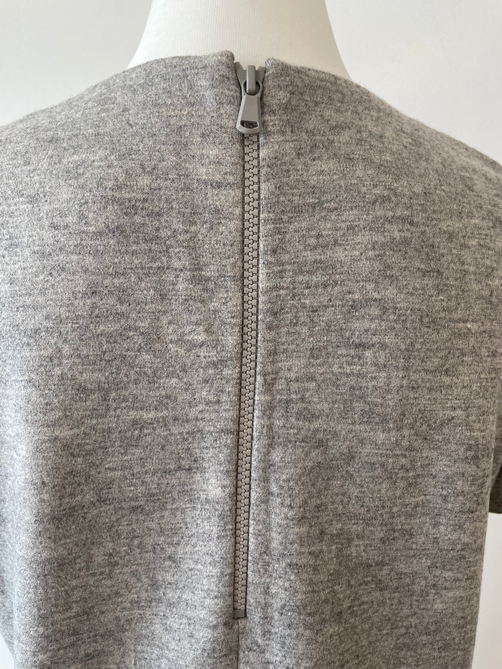 Brunello Cucinelli Kleid – Schurwolle, Grau, Größe L, Sehr Gut