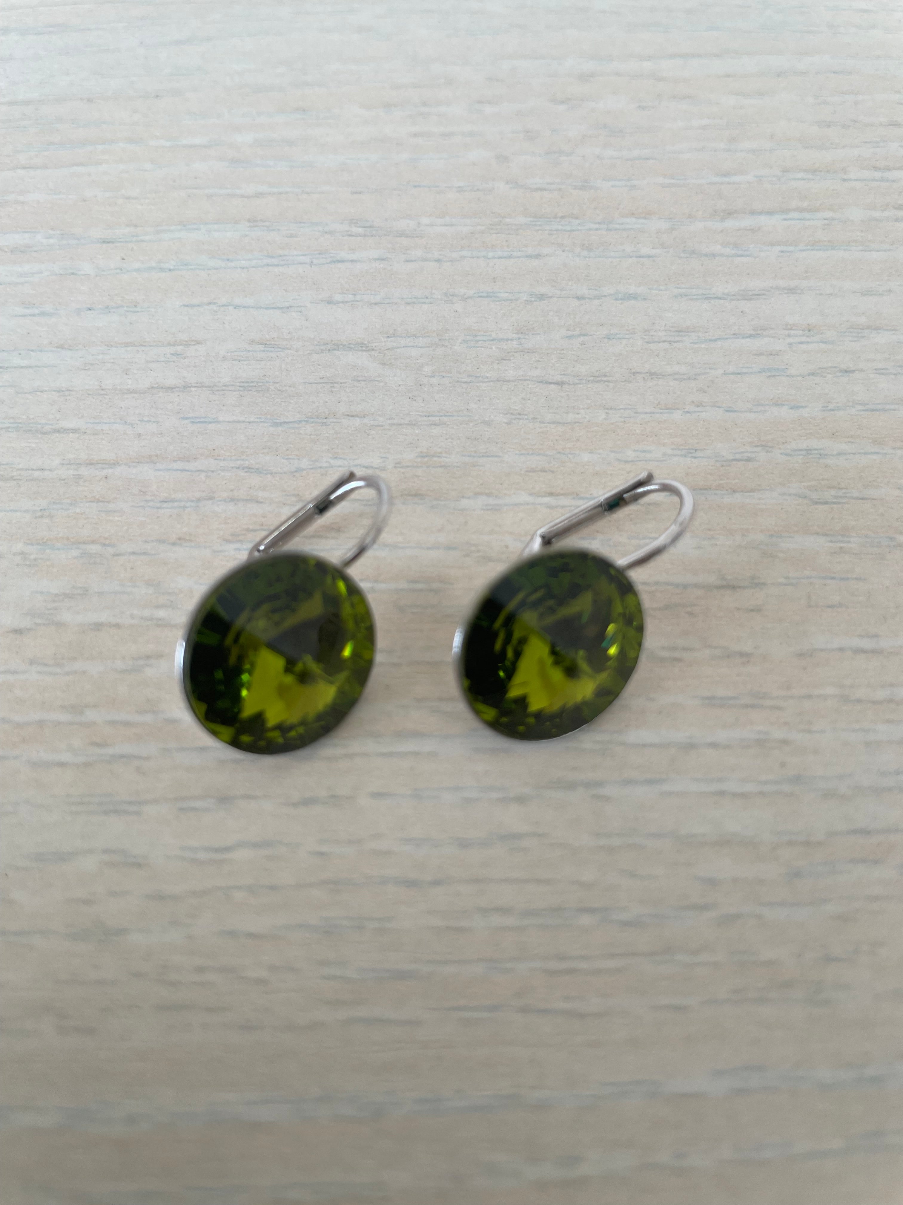 Vintage Clip-On Earrings – Olive Green Peridot, Gold-Tone, Very Good Condition