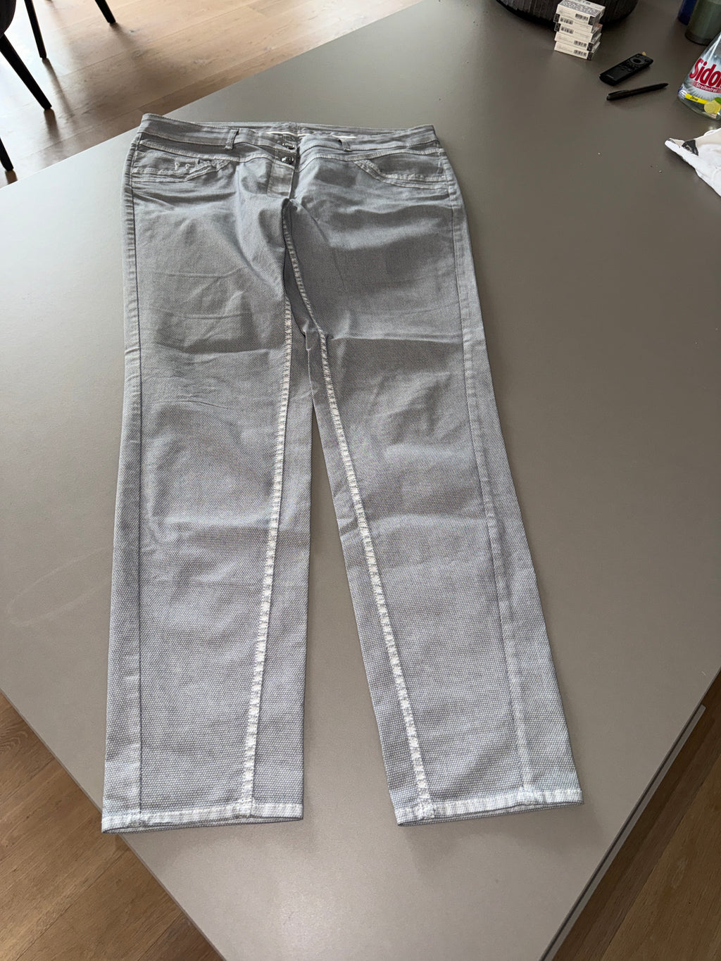 Bianca Damenhose Gr. 44, grau, Stretch, sehr guter Zustand