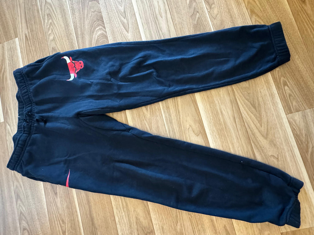 Nike NBA Chicago Bulls Jogginghose M Schwarz/Rot – Gebraucht
