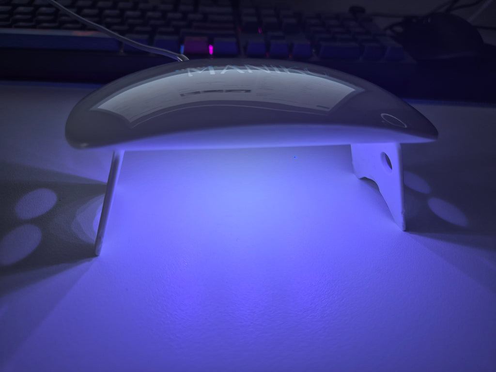MANIKO UV/LED Nagellampe 6W Weiß Kompakt – Faltbar, guter Zustand
