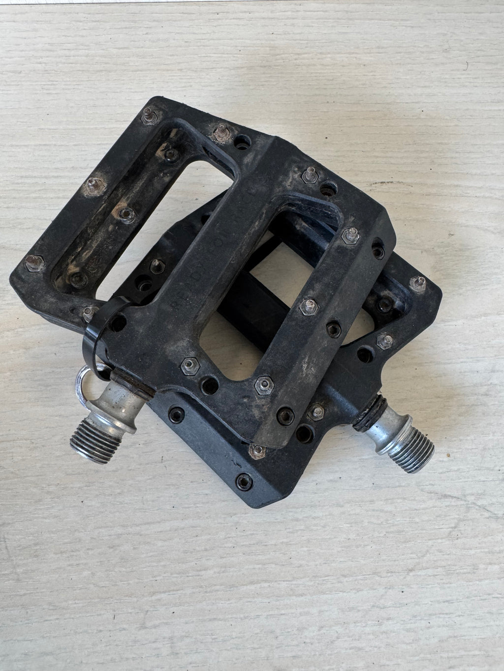 Cube RFR Plattformpedale 9/16 Zoll – Schwarz – Gebraucht