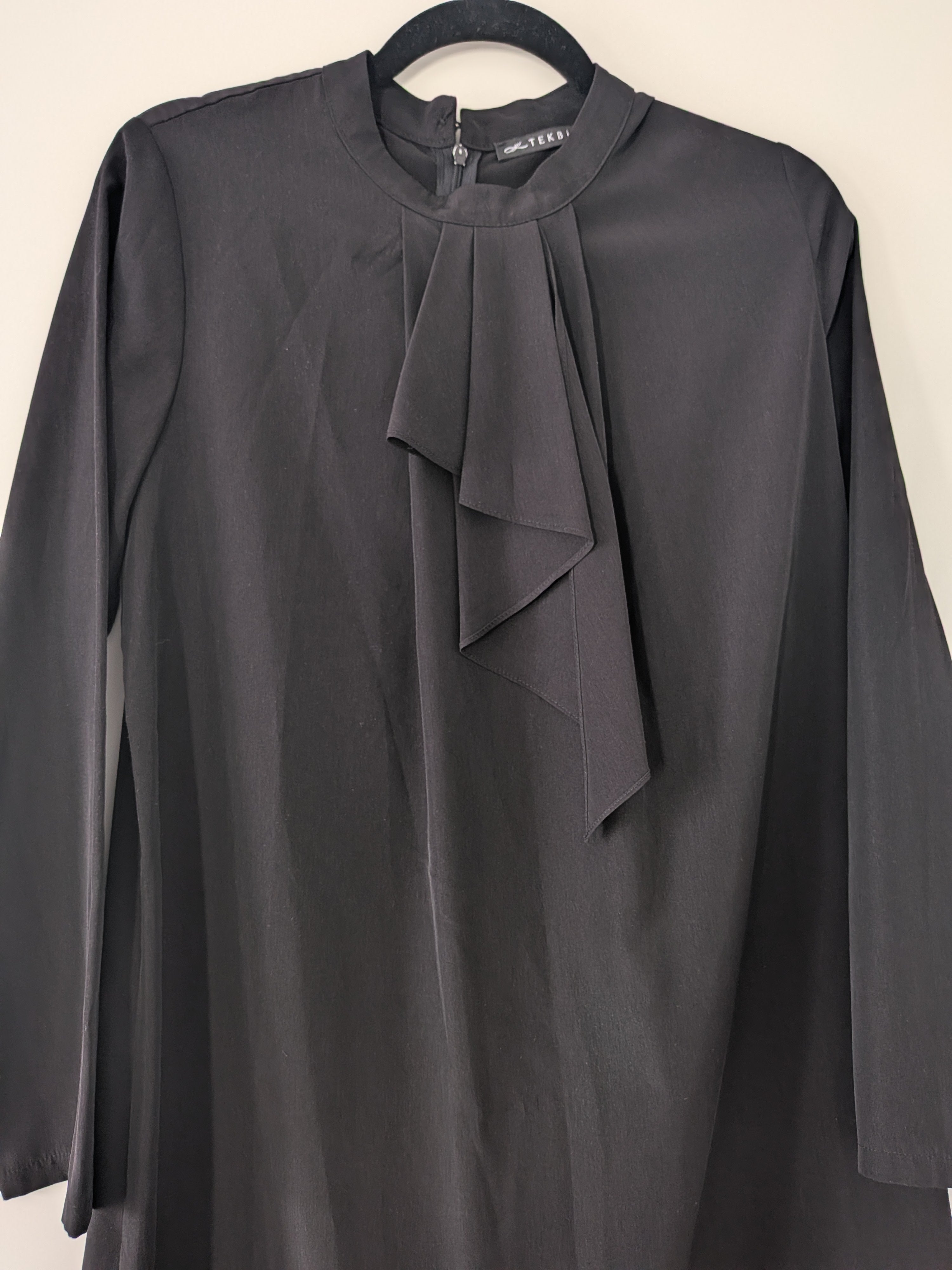 Elegant Tekbir Dress • EU 40 • Navy Blue • High Neck • Very Good Condition