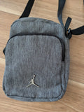 Nike Jordan Jumpman Crossbody Bag Klein – Heather Grey – Sehr Gut