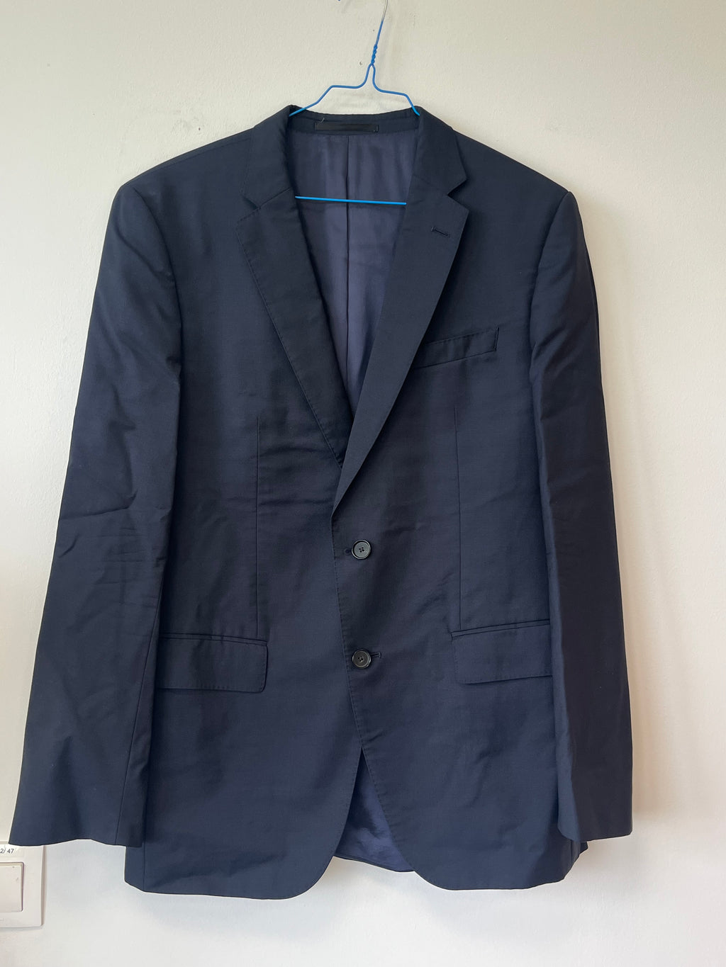 BOSS Slim-Fit Virgin Wool Jacket – Navy, Size 50, Very Good Condition