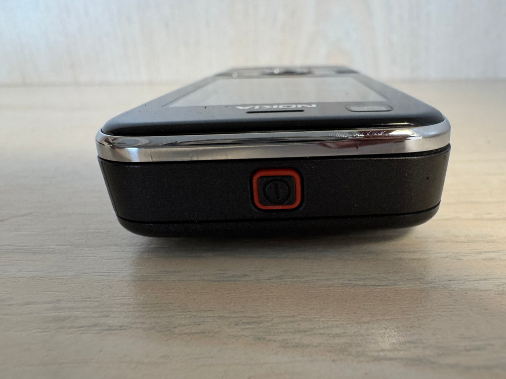 Nokia 2730 Classic (Vodafone) – voll funktionsfähig, Schwarz, inkl. Ladegerät