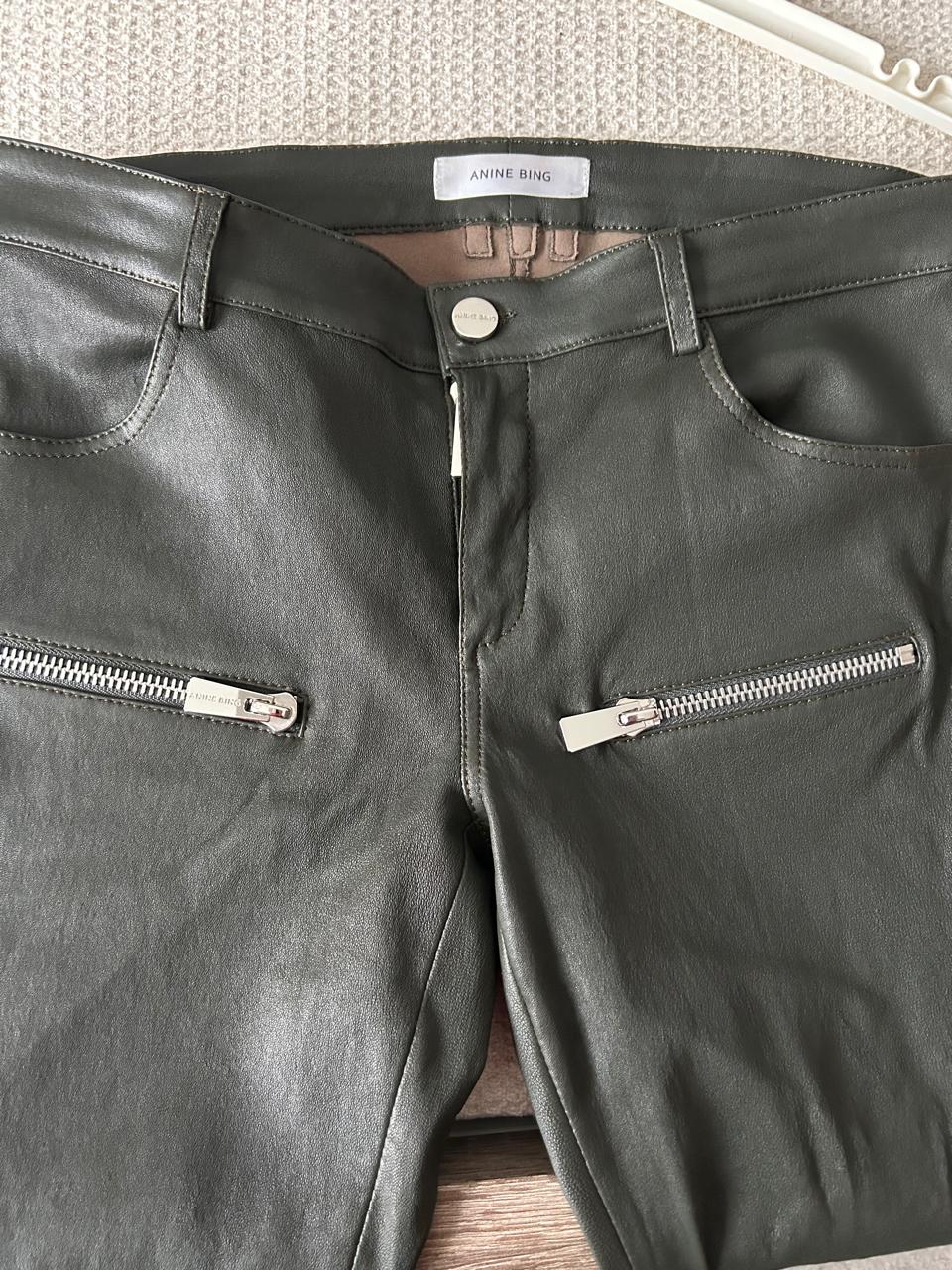 ANINE BING Lederhose Zipper-Detail, Schwarz, Gr. M, Guter Zustand