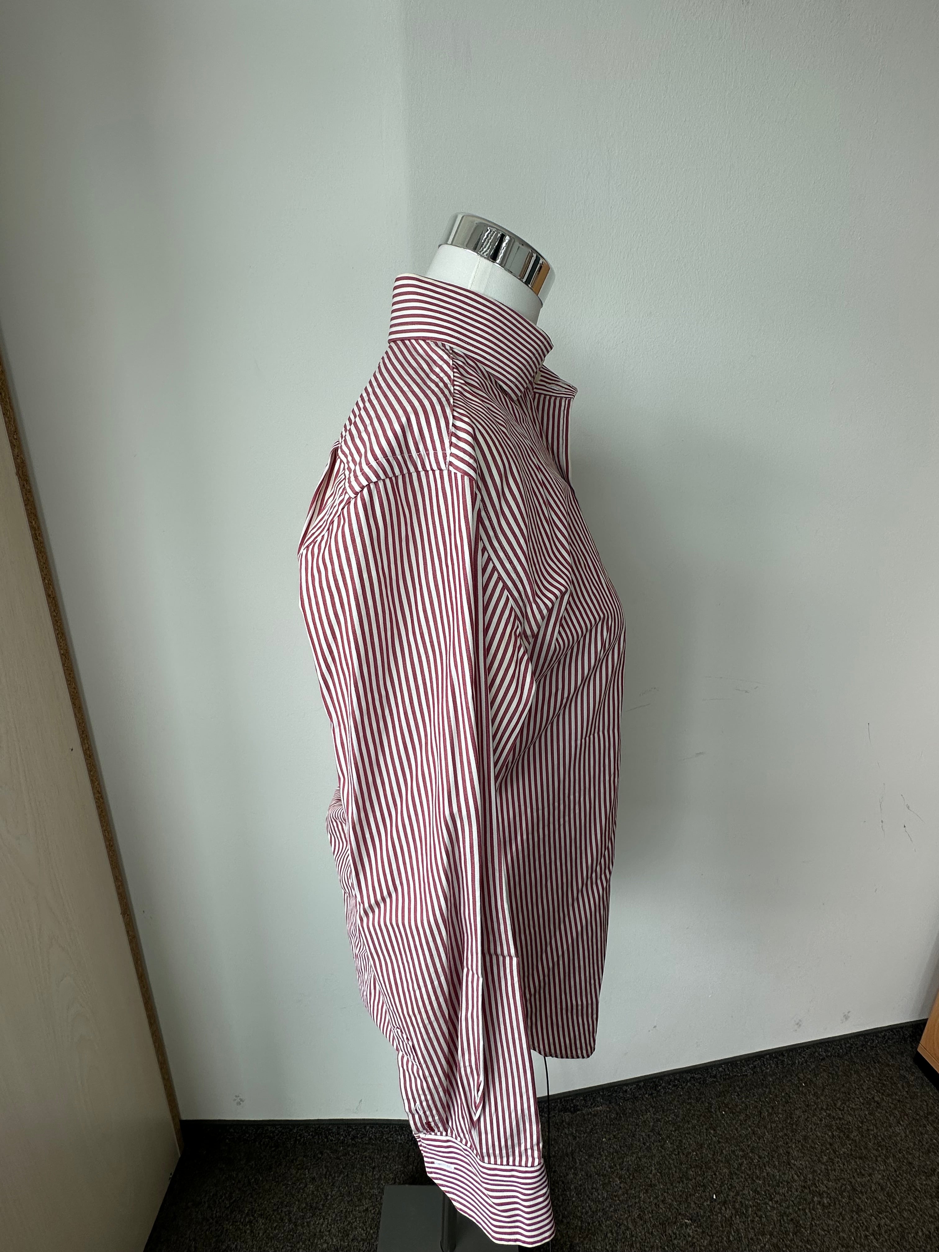 Sacoor Brothers Men’s Shirt 39 (15½) Red/White Stripes Classic Fit Good