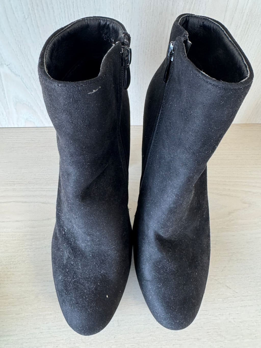 Black Super Me ankle boots, size 40, suede, good condition