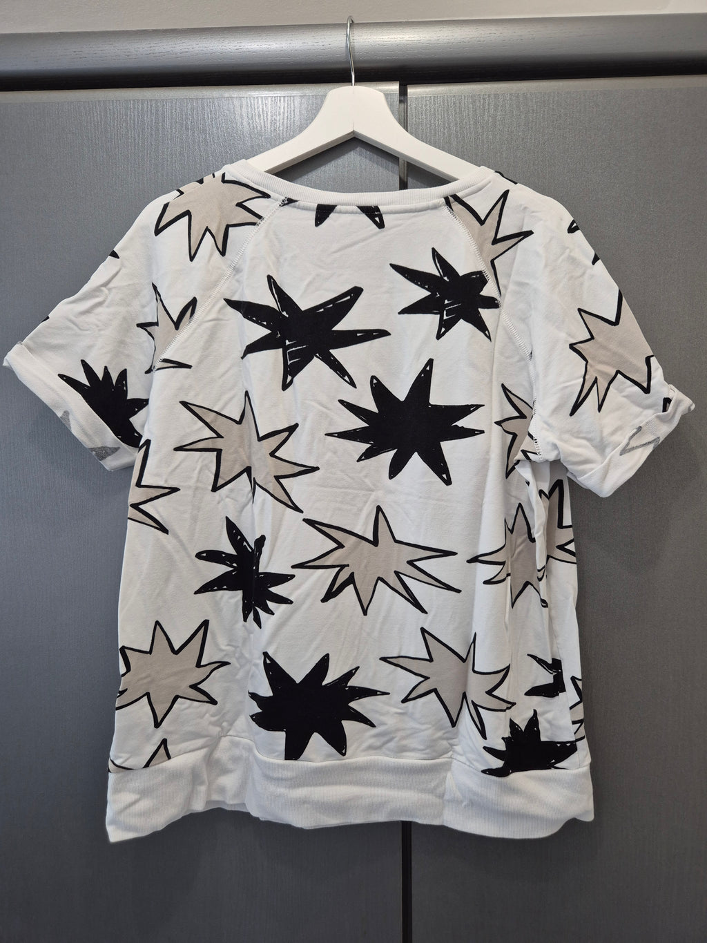 Margittes Star Print Oversize Sweatshirt 44 Weiß/Schwarz, guter Zustand