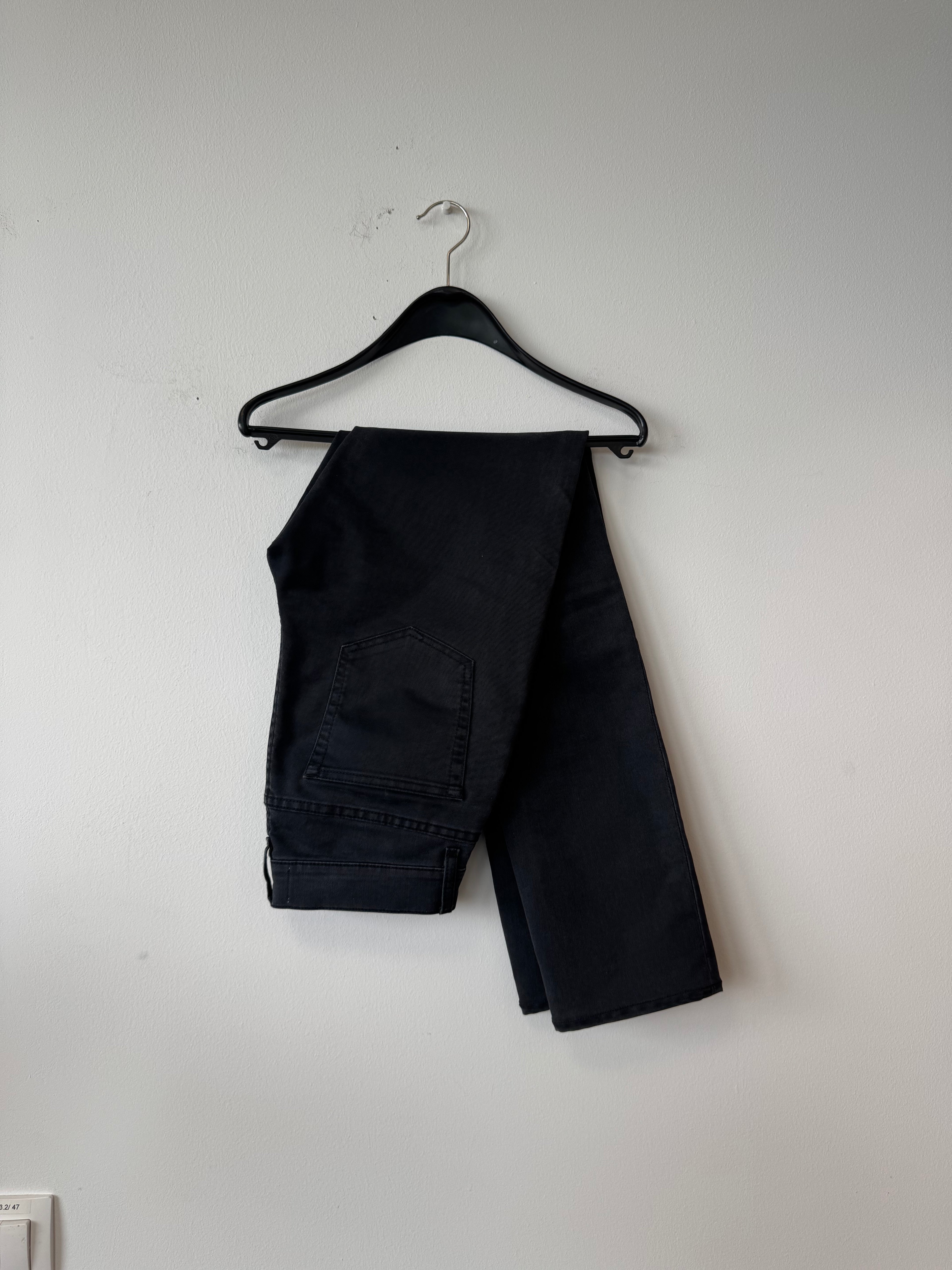 Acne Studios Ace Ups Jeans W28 L32 Schwarz – Guter Zustand