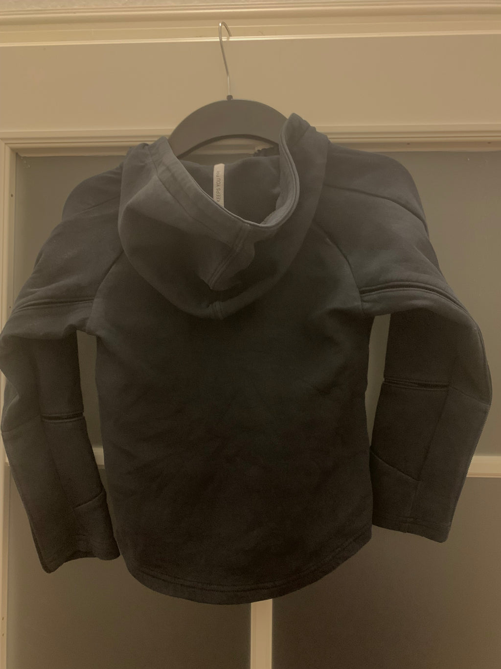 Puma Kinder Track Jacket XS (116) – Schwarz, guter Zustand