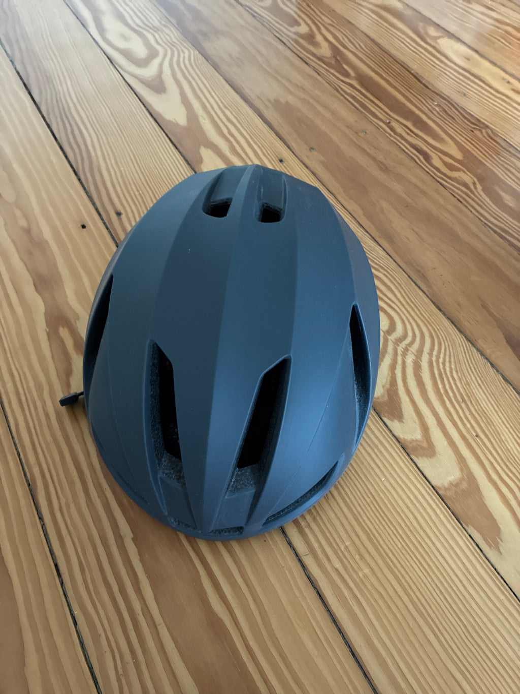 Freetown Lumiere Urban Fahrradhelm Navy 54–61 cm LED Sehr Gut