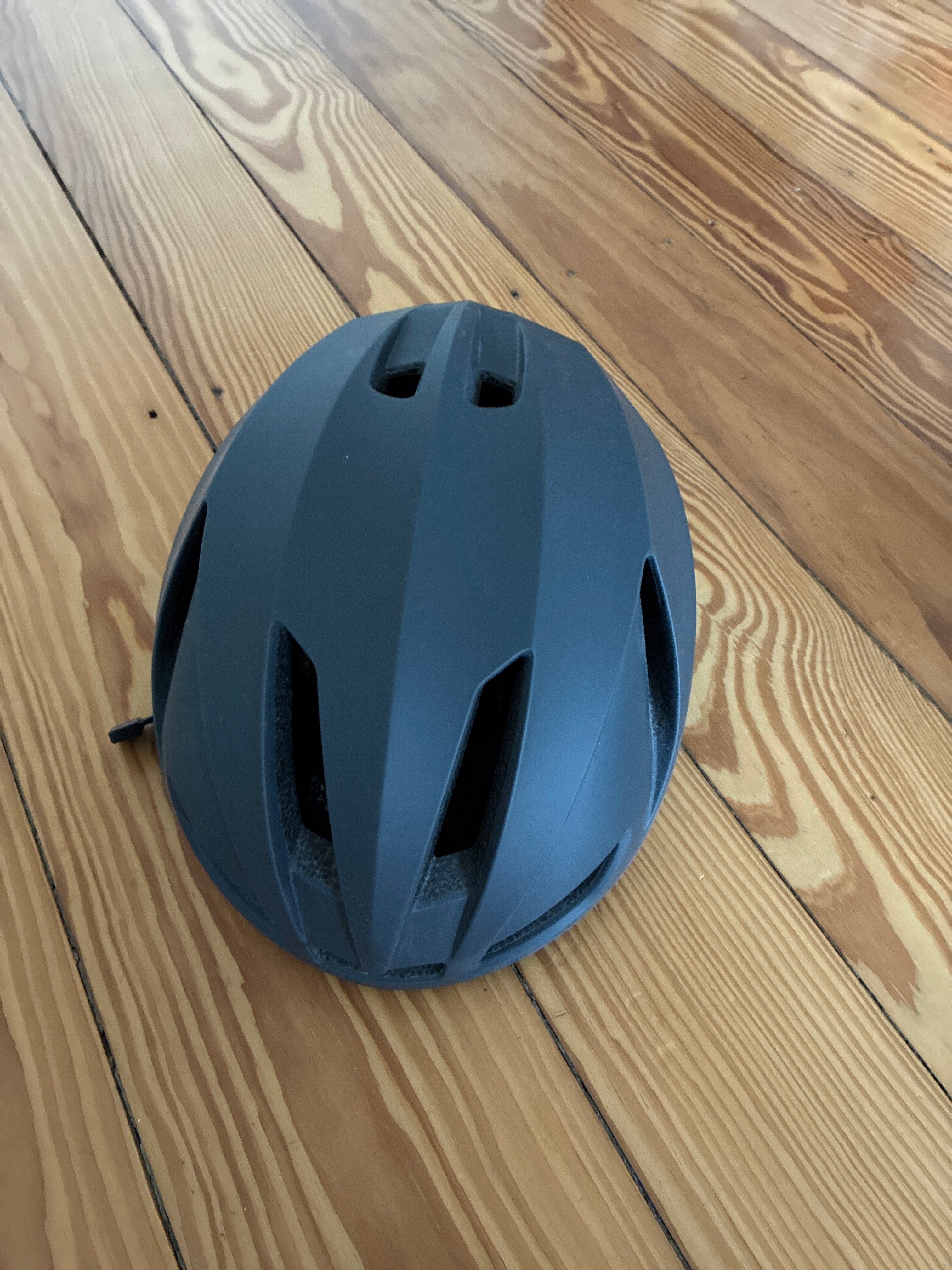 Freetown Lumiere Urban Fahrradhelm Navy 54–61 cm LED Sehr Gut