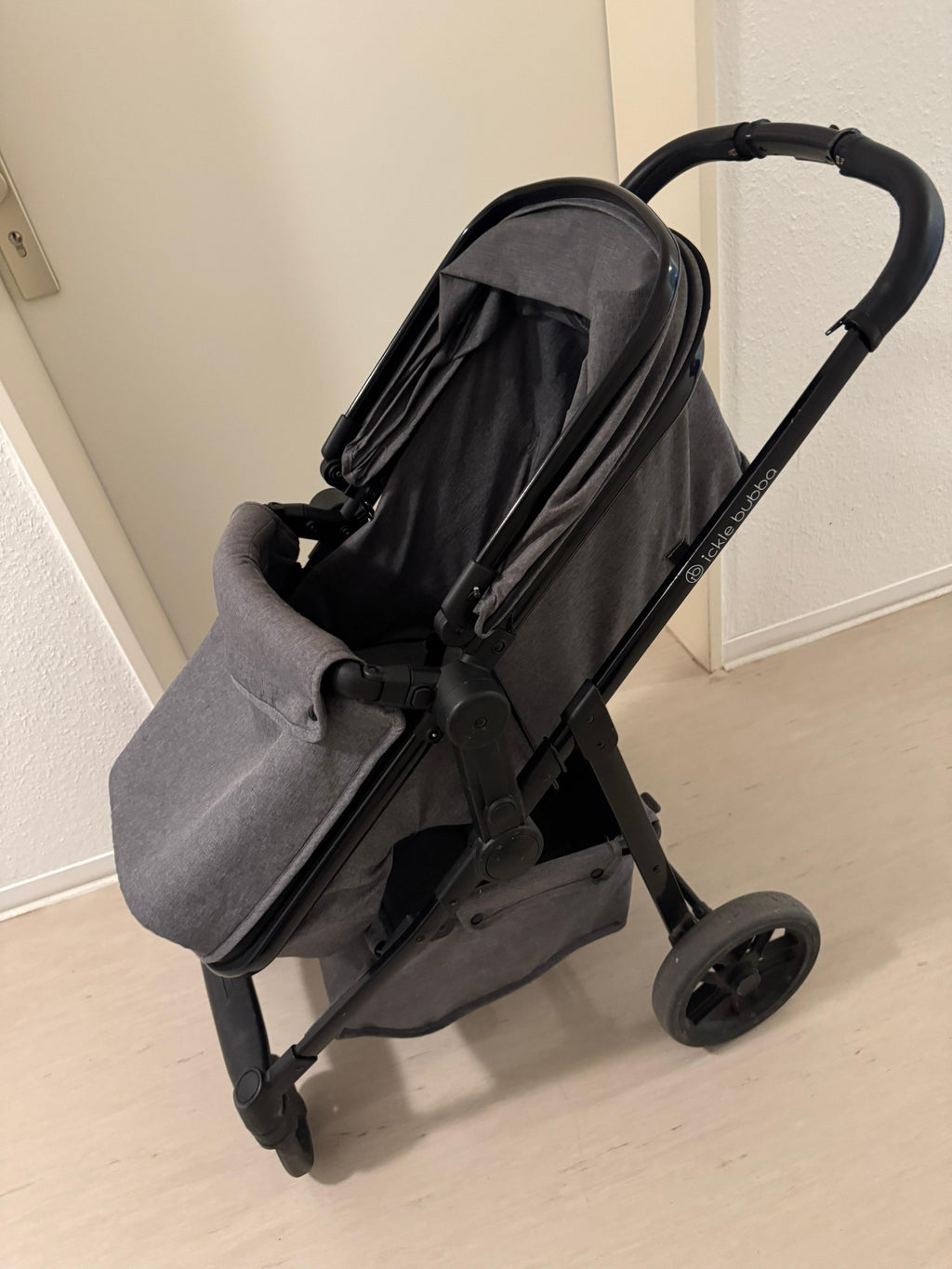 Ickle Bubba Moon 2-in-1 Kinderwagen, Space-Grau, guter Zustand