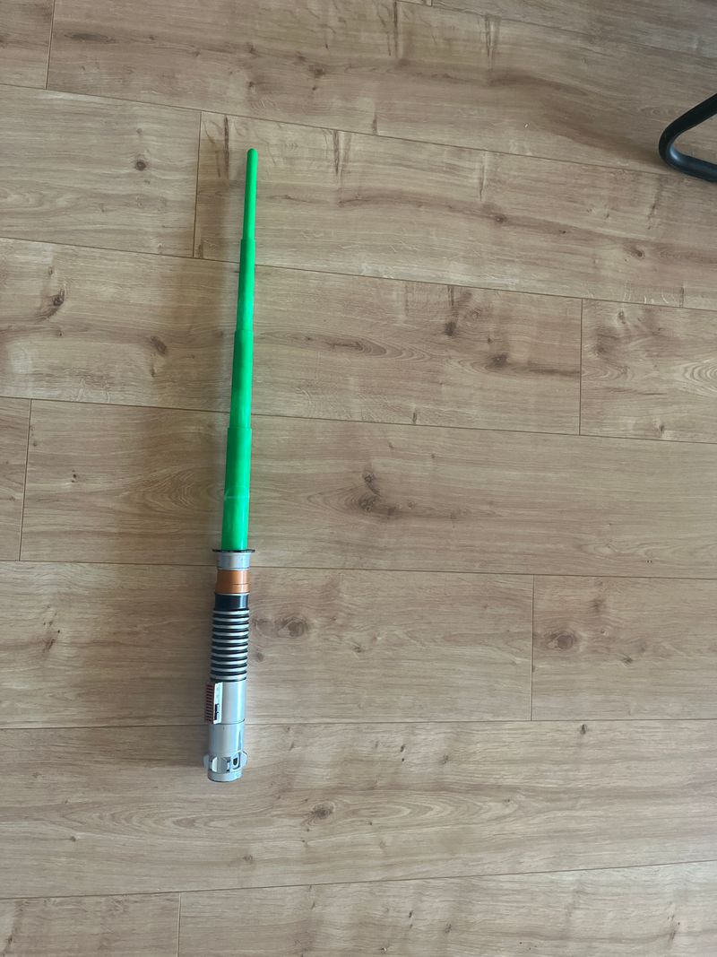 Star Wars Luke Skywalker Lichtschwert – Hasbro, Grün, teleskopisch, gebraucht