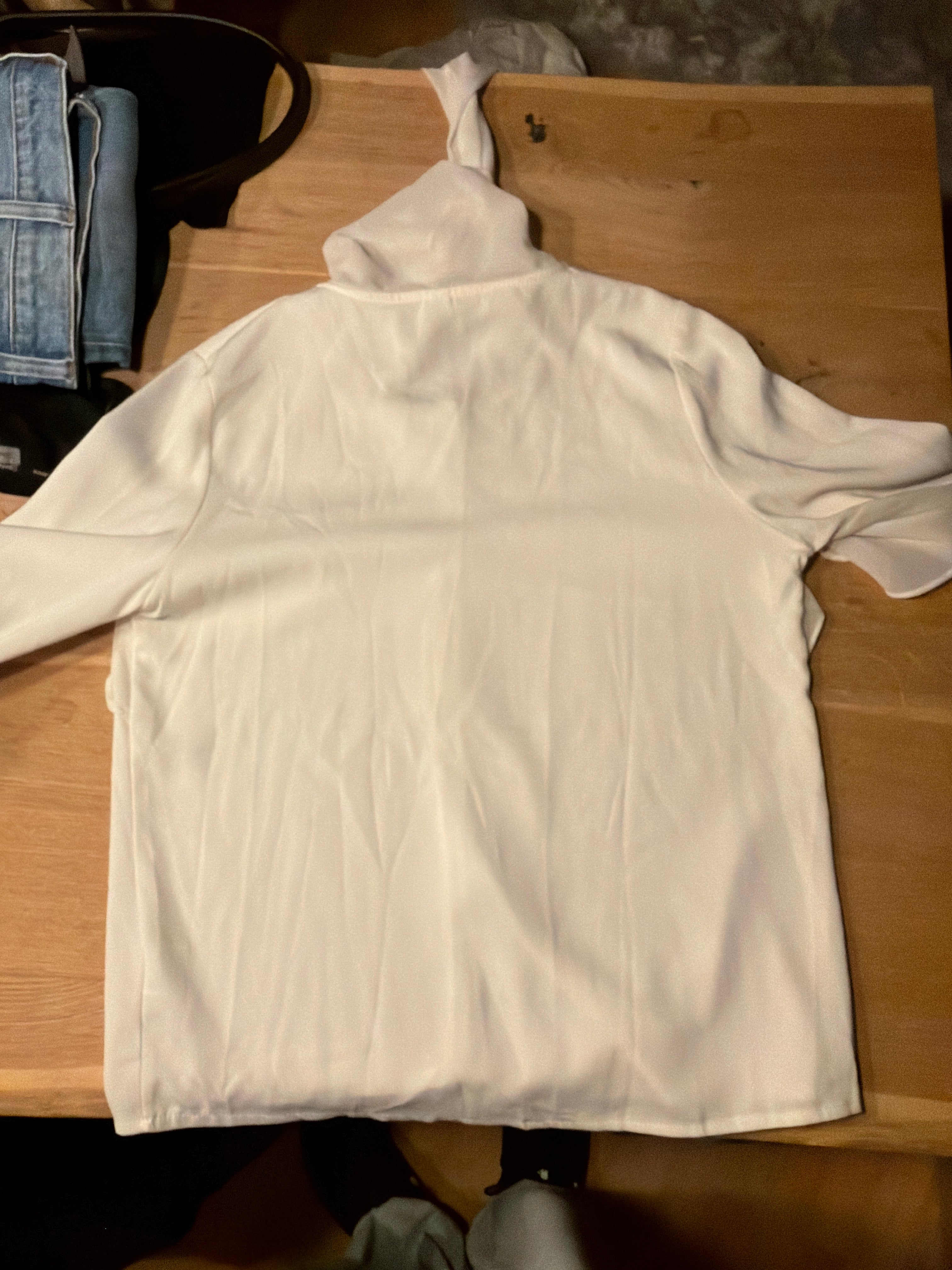 Elegante weiße Kimono-Bluse, Größe M, MTA by Stanley, sehr guter Zustand