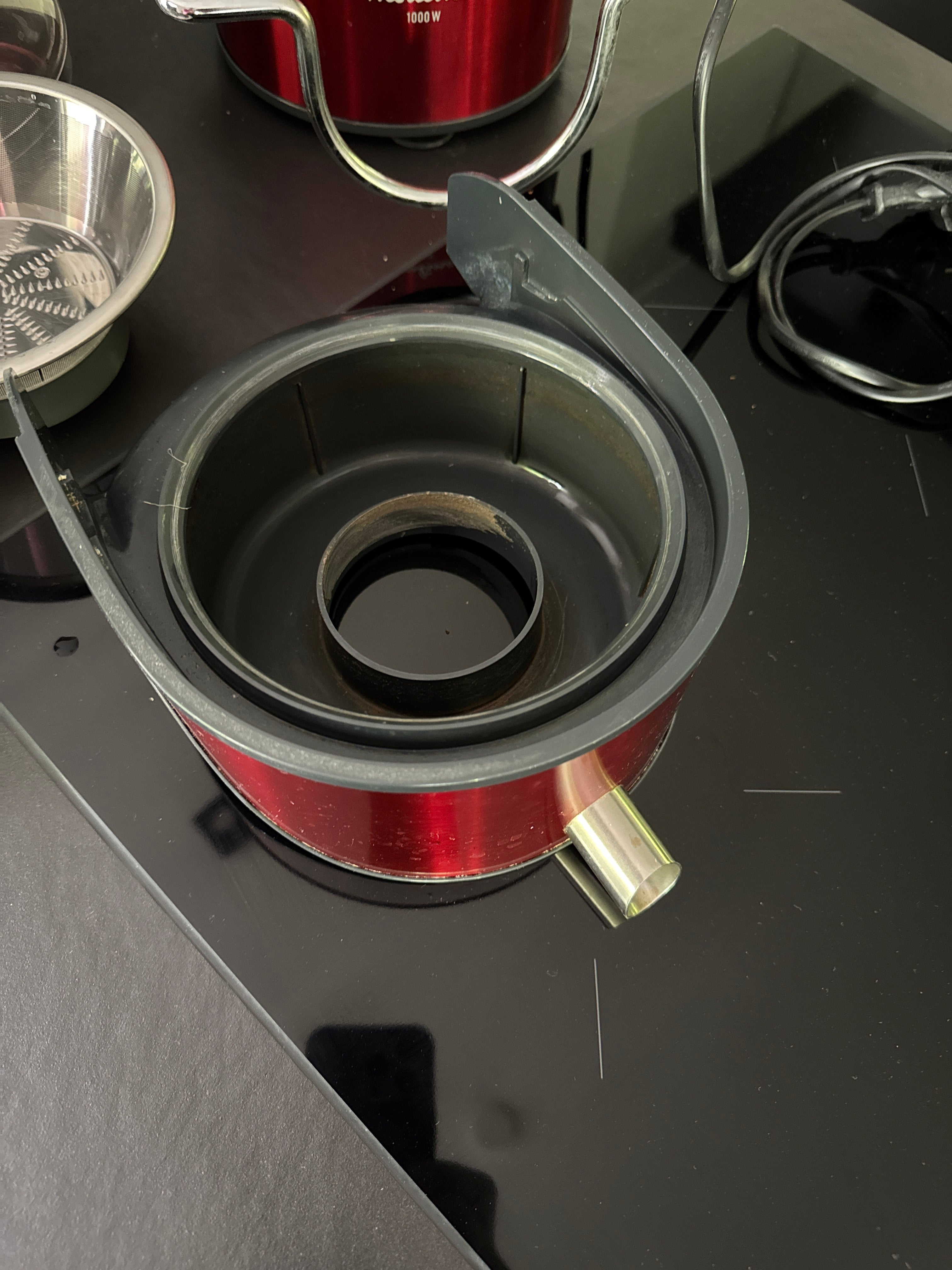 Moulinex JU650 Juice Extractor 1000W Red/Black XXL Feed Tube Good Condition