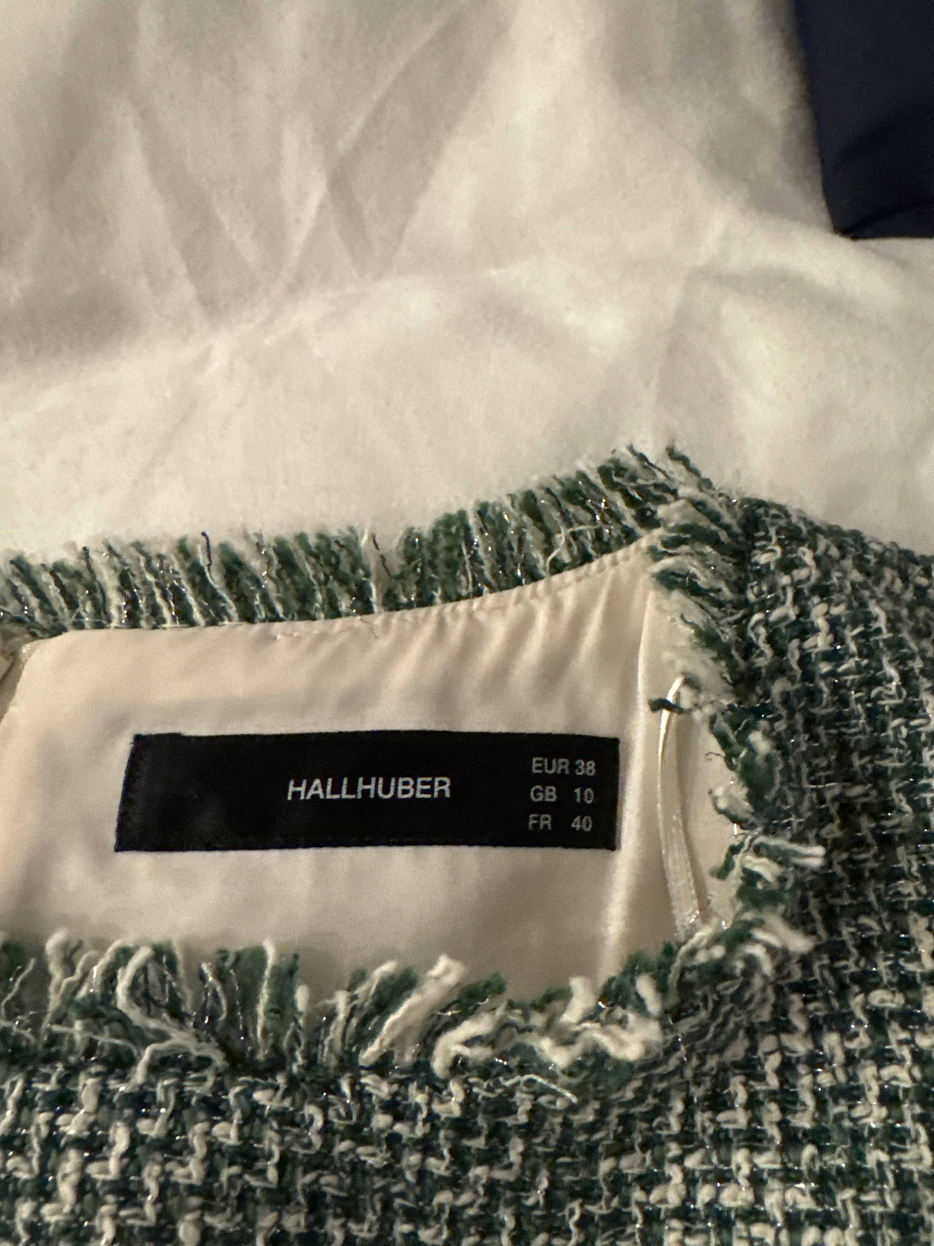 Hallhuber Tweed Kleid – Bouclé, Grün/Weiß, Gr. 38, Sehr guter Zustand