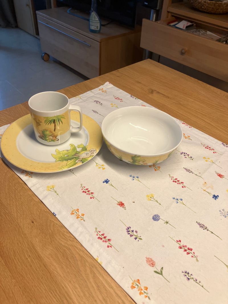Thomas Porzellan Tabaluga 3-tlg. Kinder Frühstücksset Mehrfarbig, guter Zustand