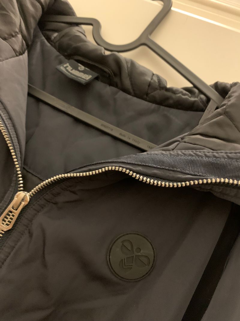Hummel Fur-Trimmed Parka Schwarz M Polyester Abnehmbare Kapuze Sehr Gut